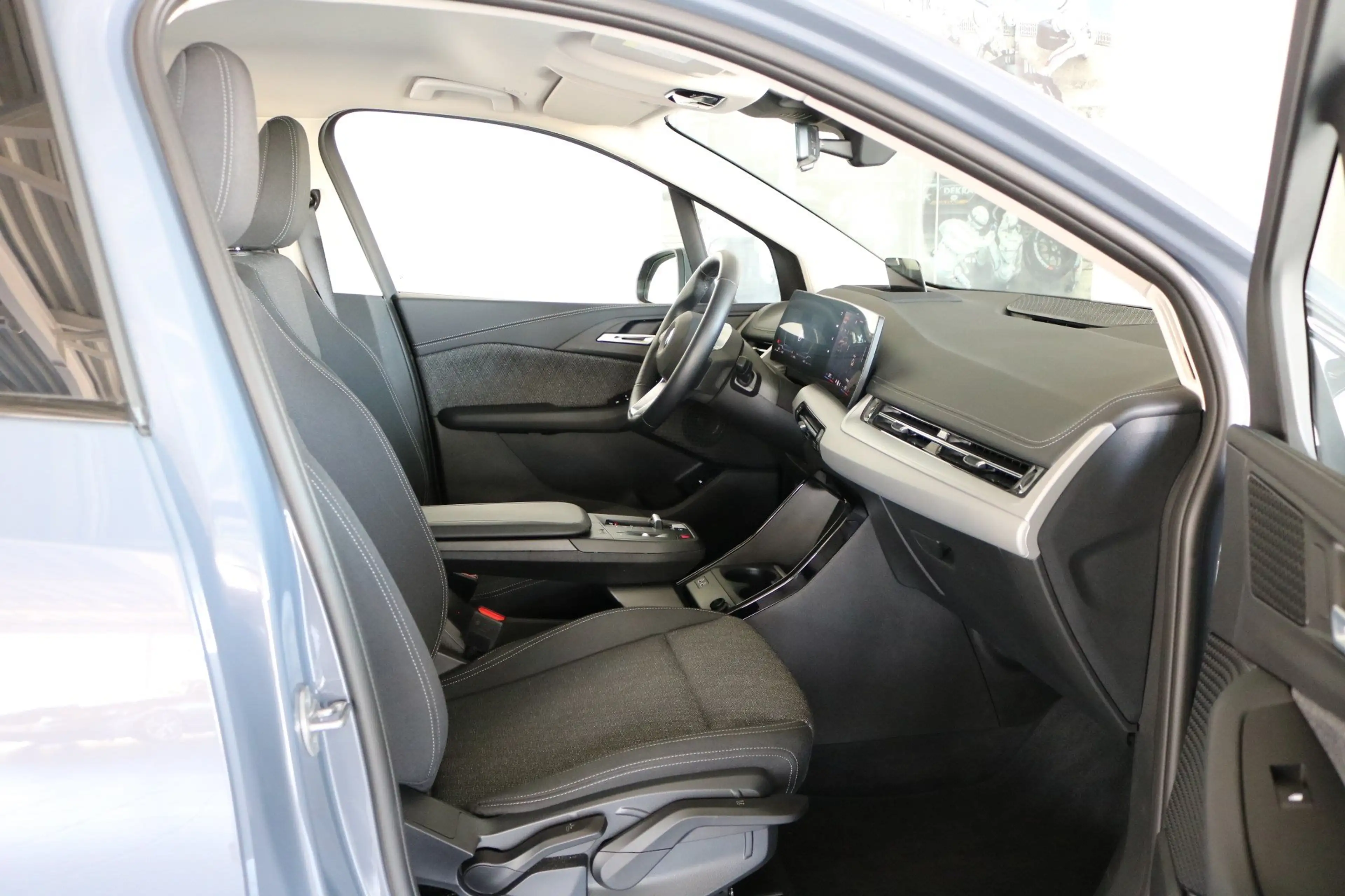 BMW 216 i AHK Head-Up  Driv.+Park.-Assist-Plus RFK Komfort — photo 7