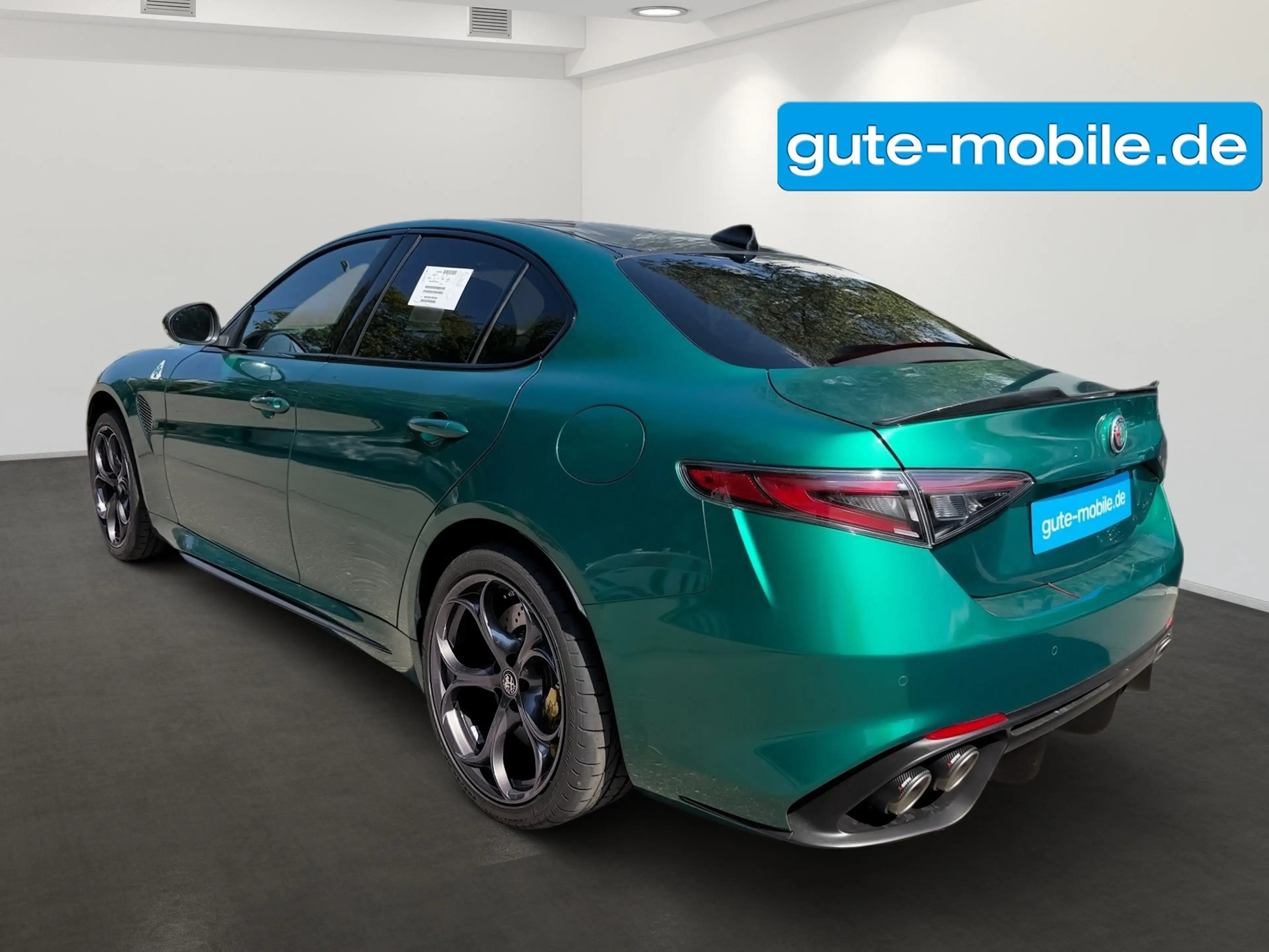 Alfa Romeo Giulia Quadrifoglio ORO I CARBONDACH | AKRA — photo 11