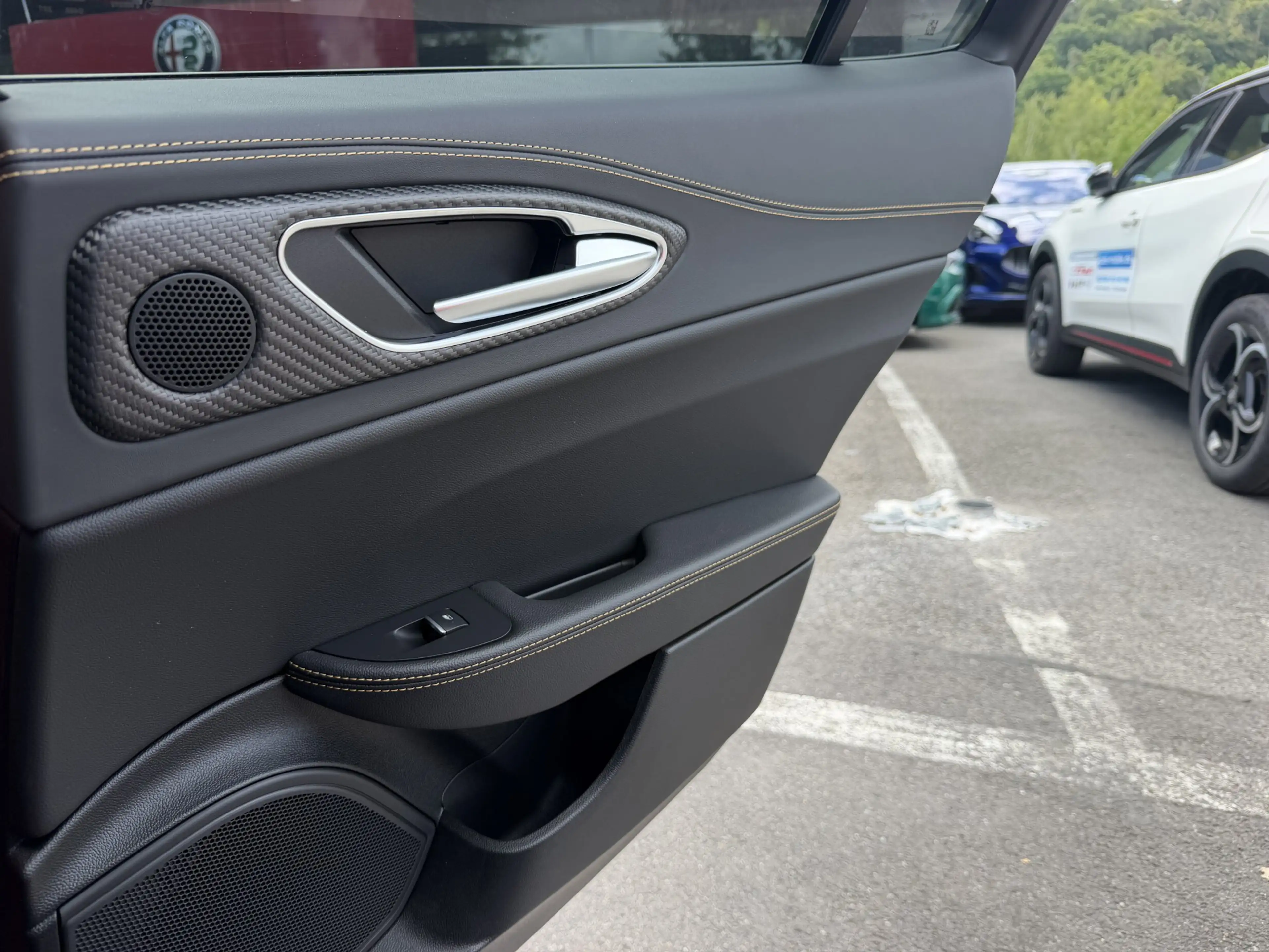 Alfa Romeo Giulia Quadrifoglio ORO I CARBONDACH | AKRA — photo 13