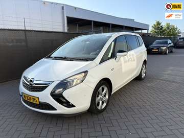 1.6 CNG Edition volle uitvoering !
