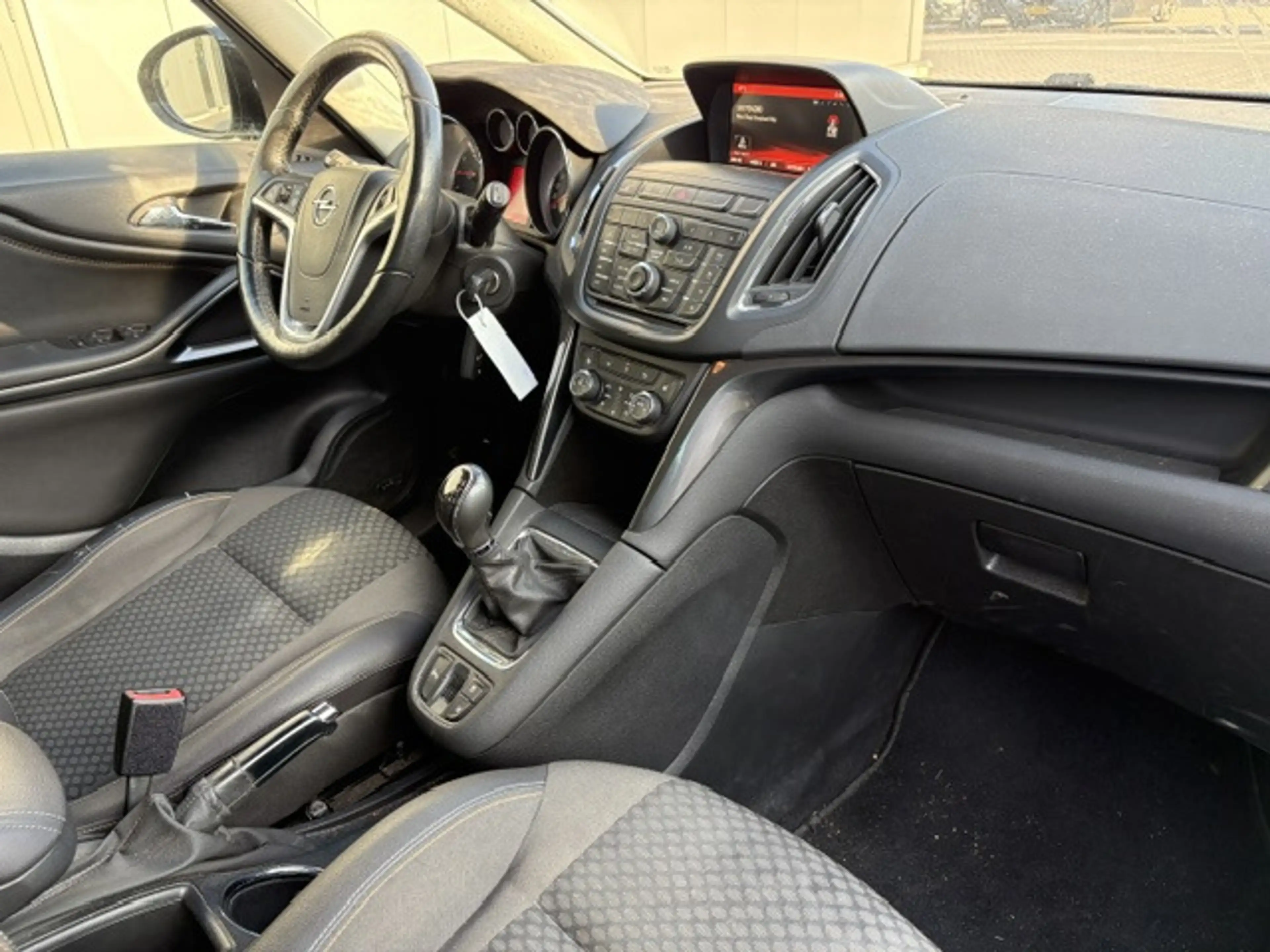 Opel Zafira Tourer 1.6 CNG Edition volle uitvoering ! — photo 8