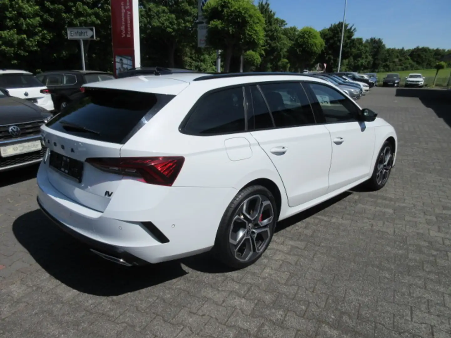 Skoda Octavia RS iV 1.4 eHybrid DSG NAVI PANO STANDH HEAD UP ACC Weiß - 2