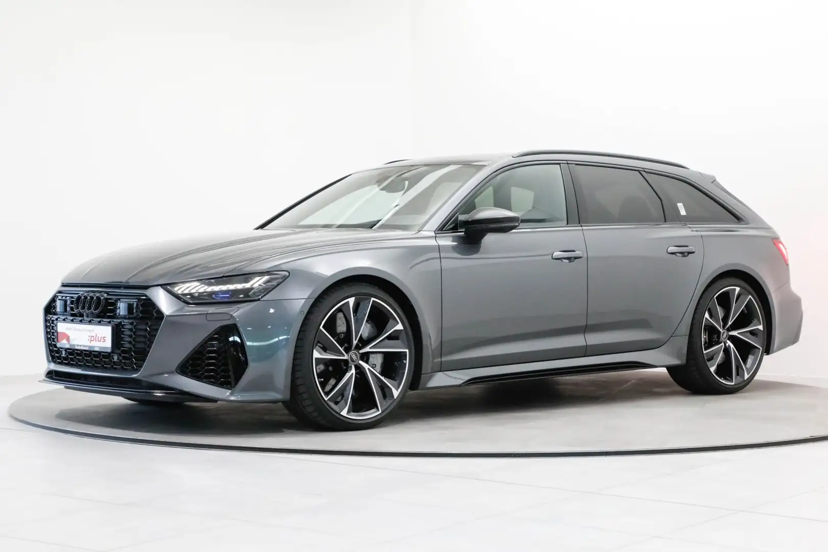 Audi RS6 AHK Matrix HUD Keramik Pano 305km/h Grey - 2