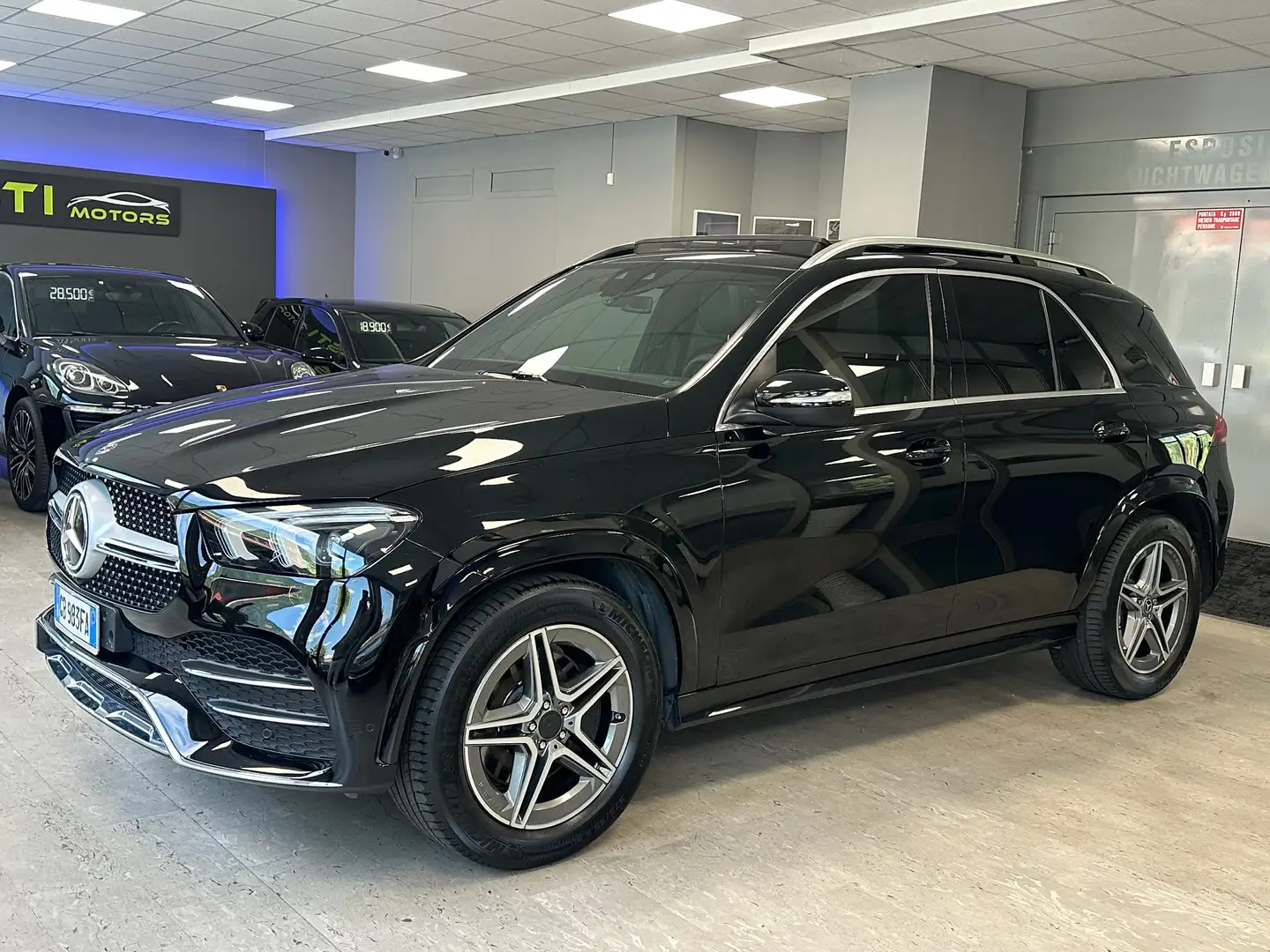 Mercedes-Benz GLE 300 d Premium 4matic auto Nero - 1