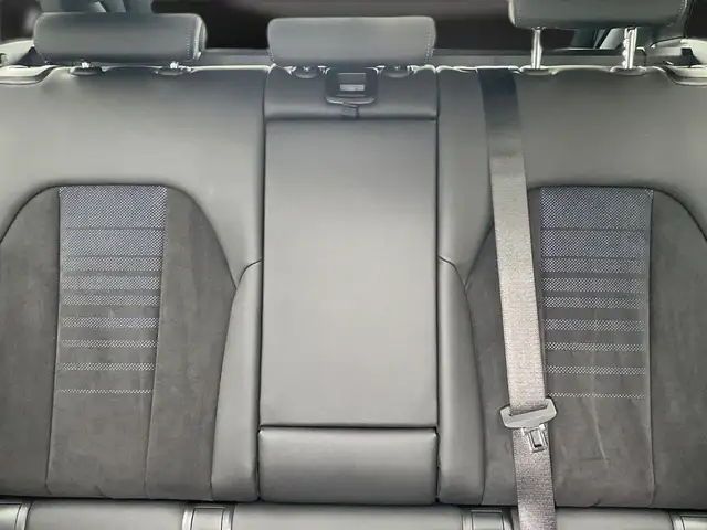 BMW 3 Series view 13