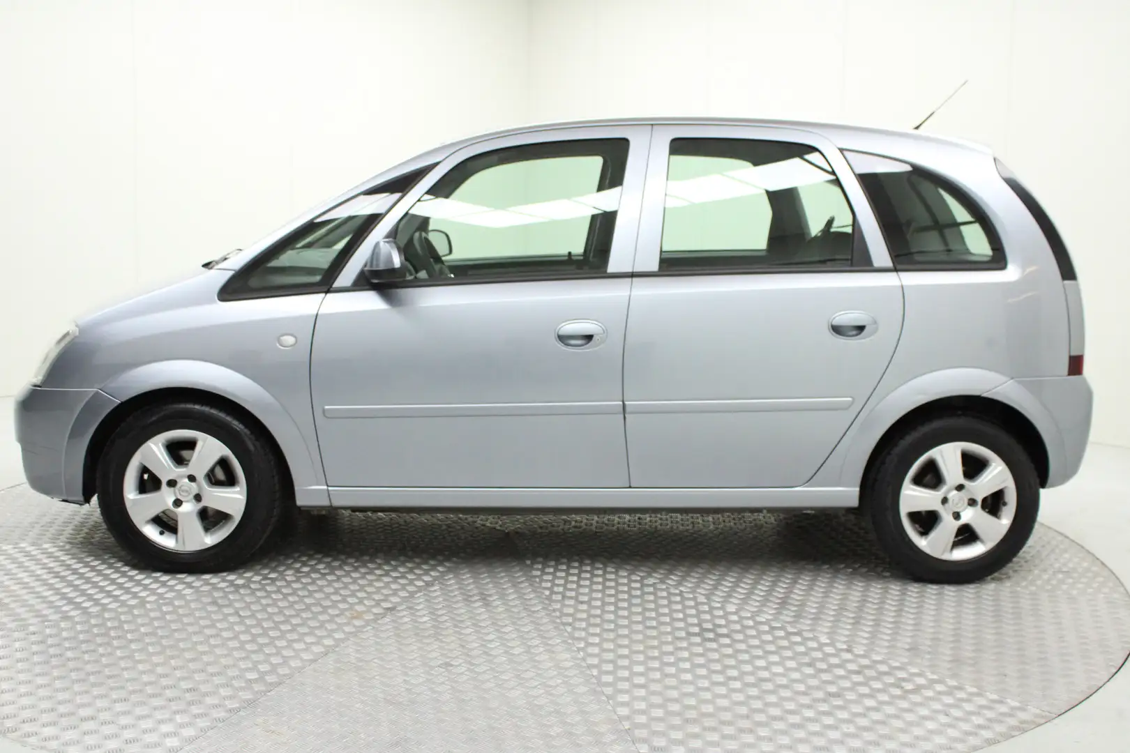 Opel Meriva 1.4-16V Enjoy | airco | radio cd | 2x elektrische Grau - 2