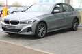 BMW 330 e Limousine %% +1.190€ GUTSCHEIN ON TOP %% Grey - thumbnail 2