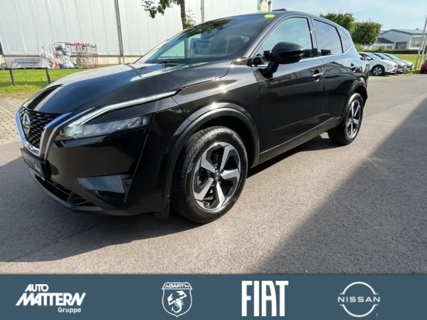 Nissan Qashqai 1.3 DIG-T N-Connecta Noir - 1