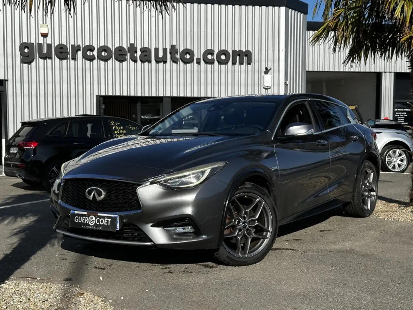 Infiniti Q30 2.2D 170CH PREMIUM DCT7 Gris - 2