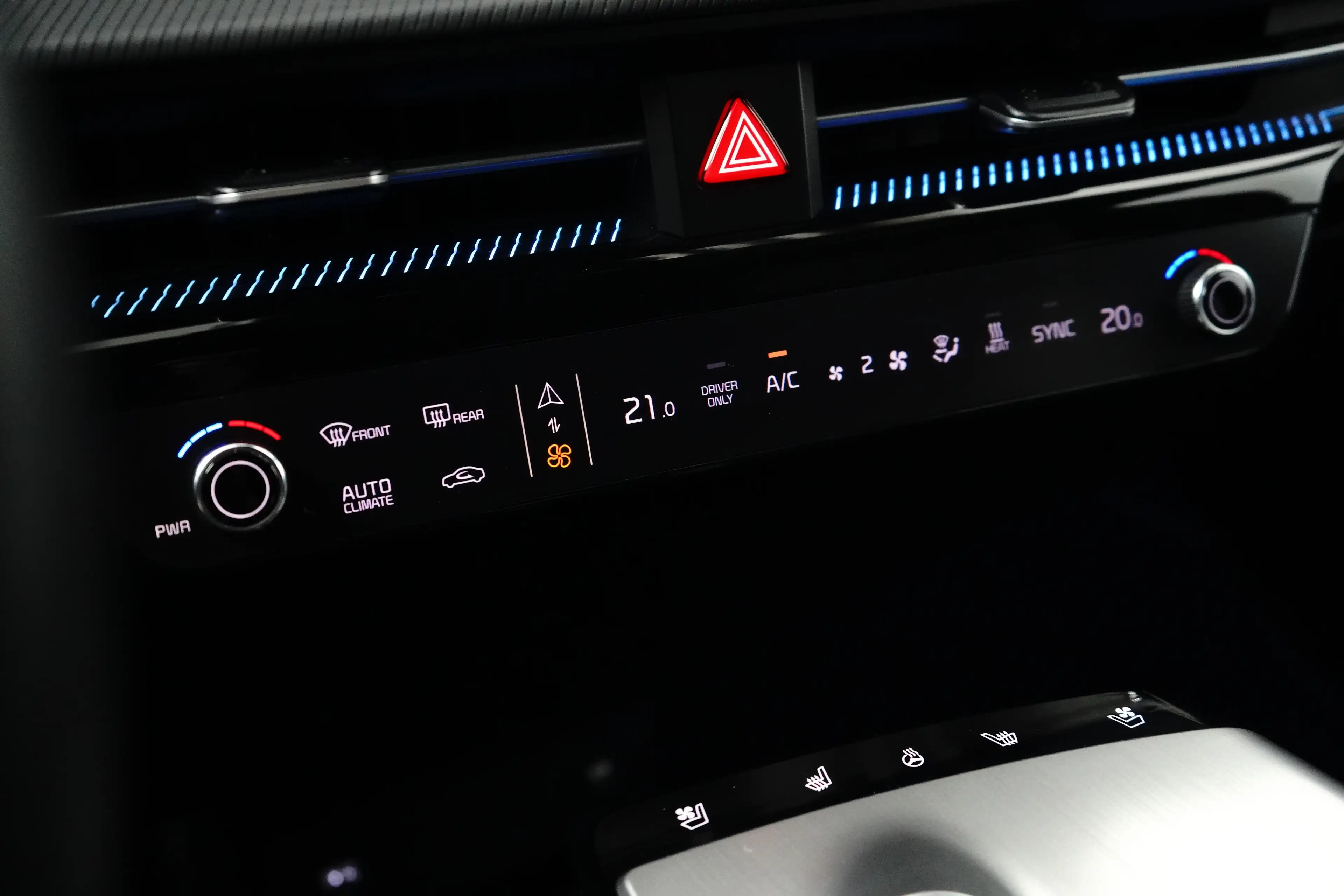 Kia EV6 Plus AWD 77.4 kWh | Schuif-/hefdak elektrisch (Gla — photo 29