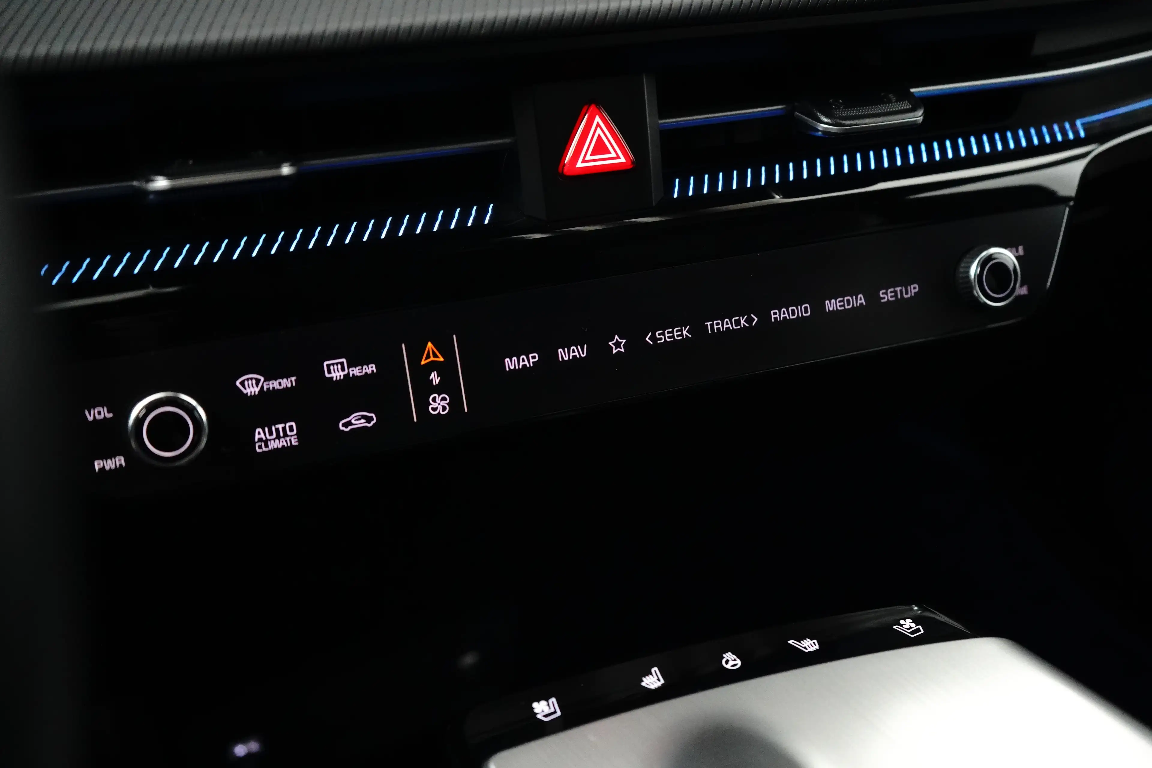 Kia EV6 Plus AWD 77.4 kWh | Schuif-/hefdak elektrisch (Gla — photo 30