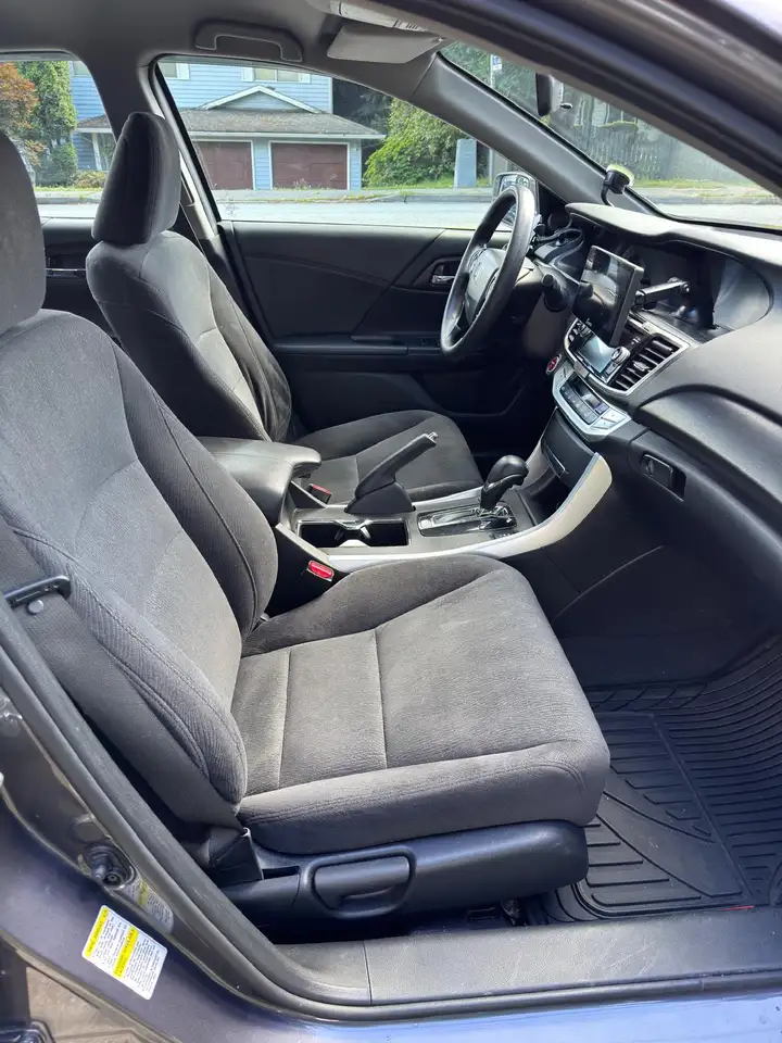 Honda Accord photo Honda Accord
