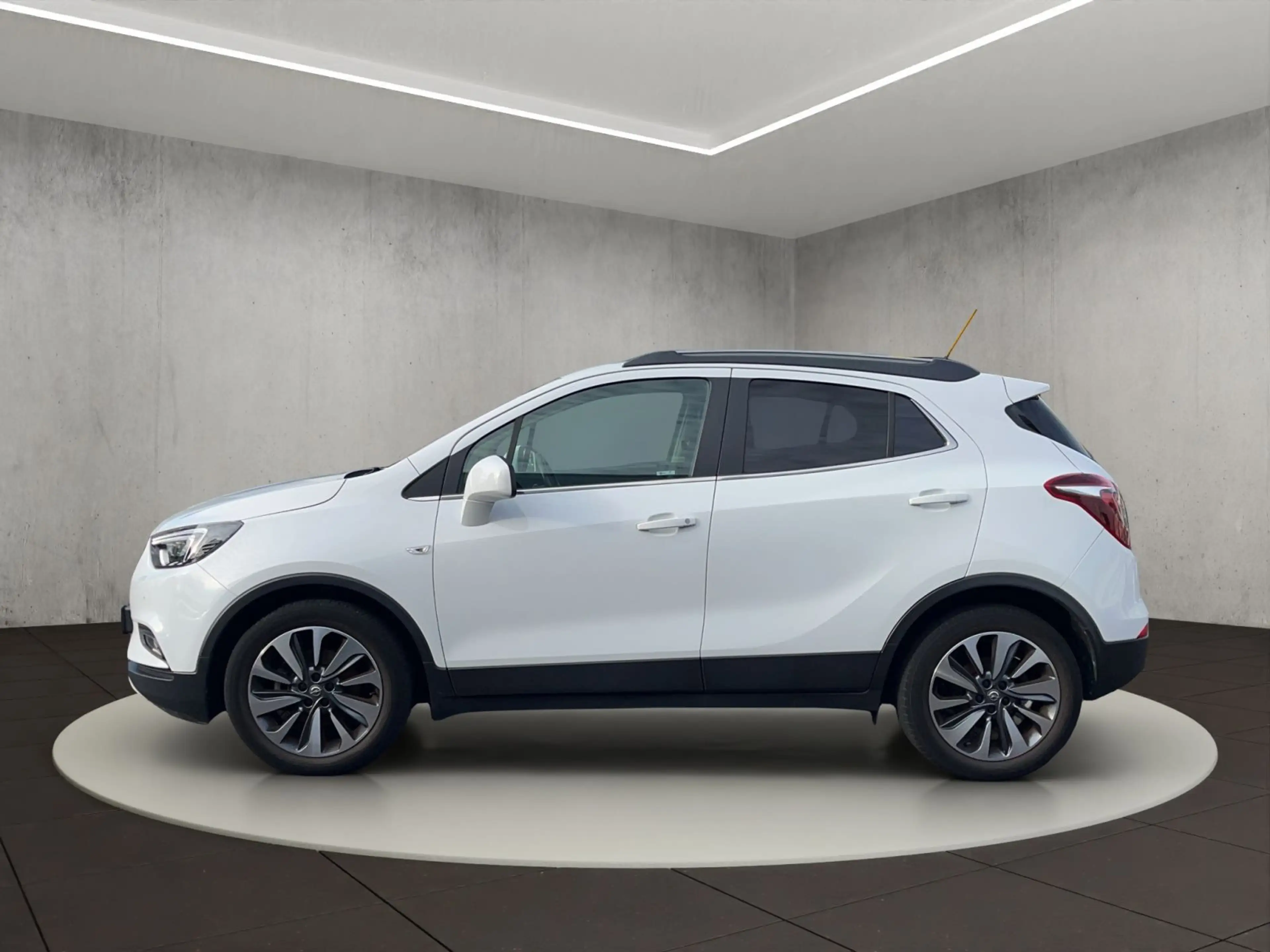 Opel Mokka X 1.4 Turbo Innovation, LED, Winter-Paket, — photo 2