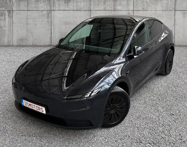 Tesla Model Y Juniper RWD Standard | Stealth Grey | LFP batterij | HW4 | 6 maand oud!