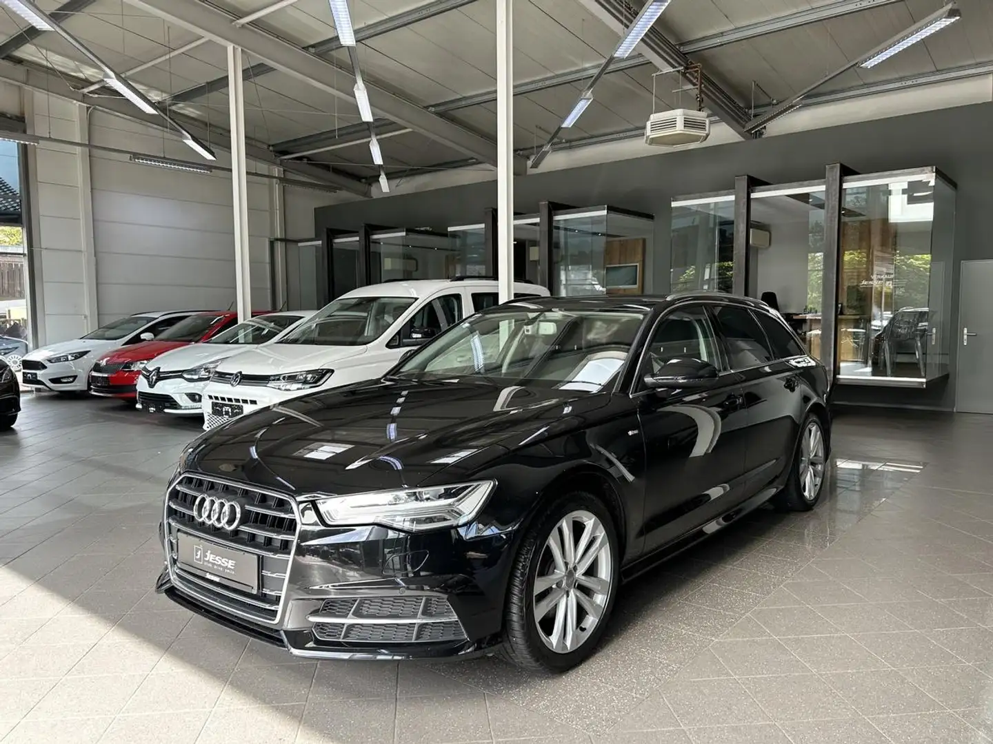 Audi A6 2.0 TDI Avant ultra S-Line LED Navi SHZ PDC Чорний - 1