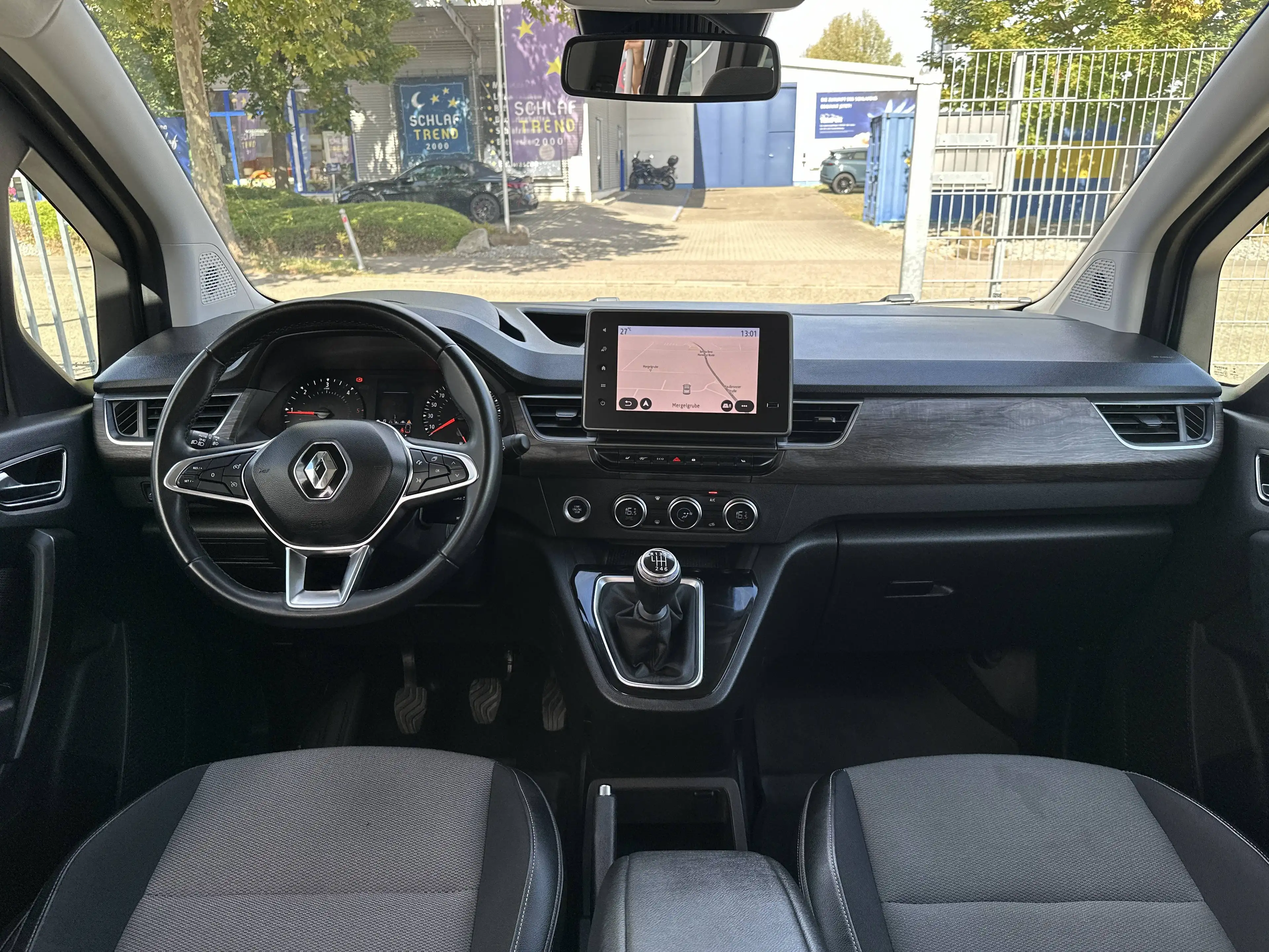 Renault Kangoo III*Leder*LED-Scheinw.*Kamera*Navi*Tempo*DAB+ — photo 12