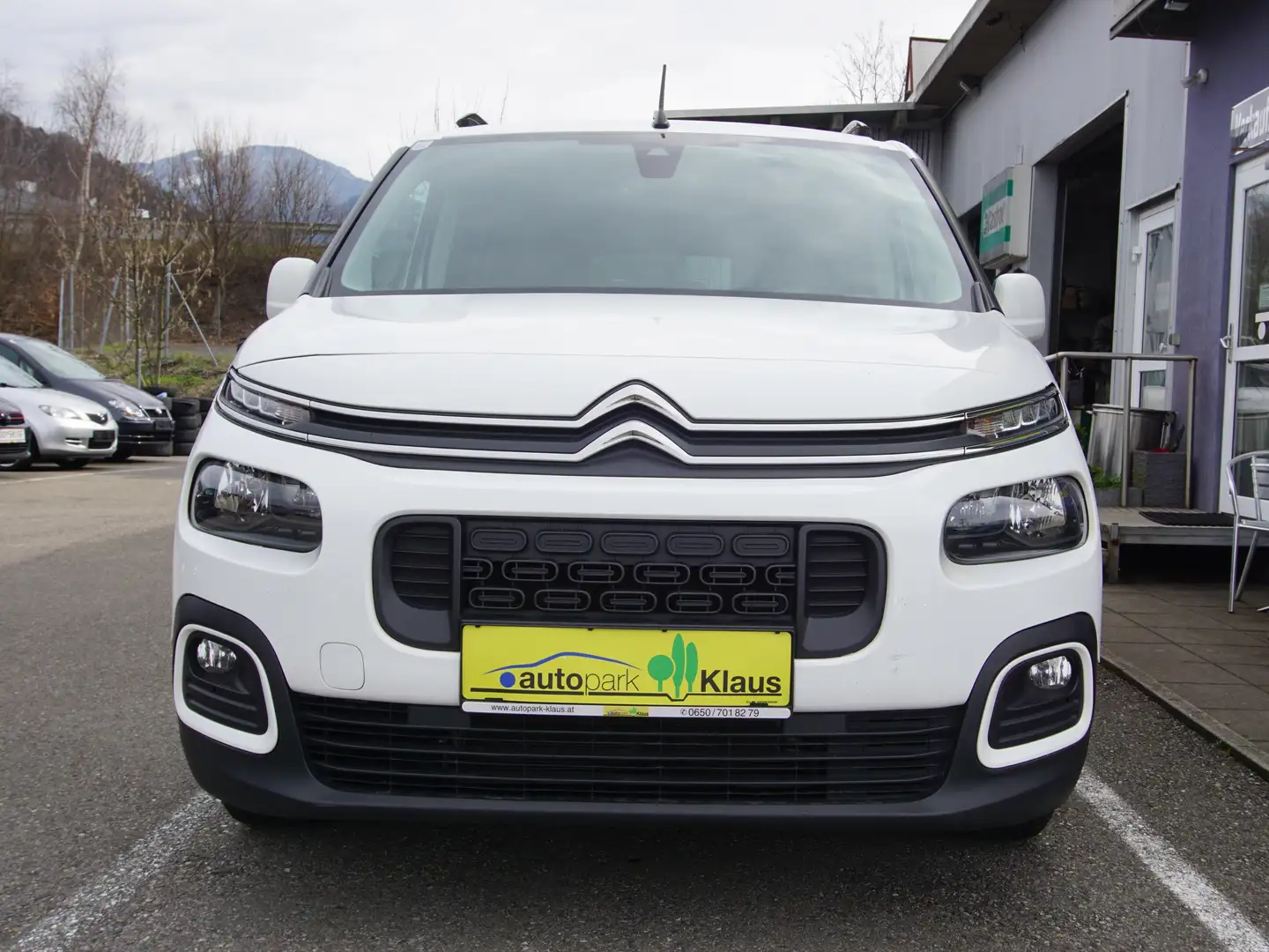 Citroen Berlingo Shine XL Weiß - 2