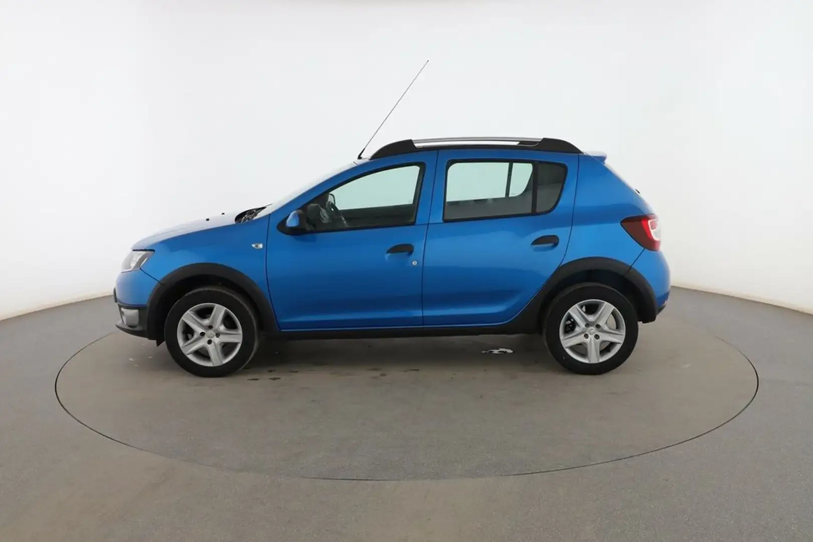 Dacia Sandero 1.5 dCi Stepway Albastru - 2