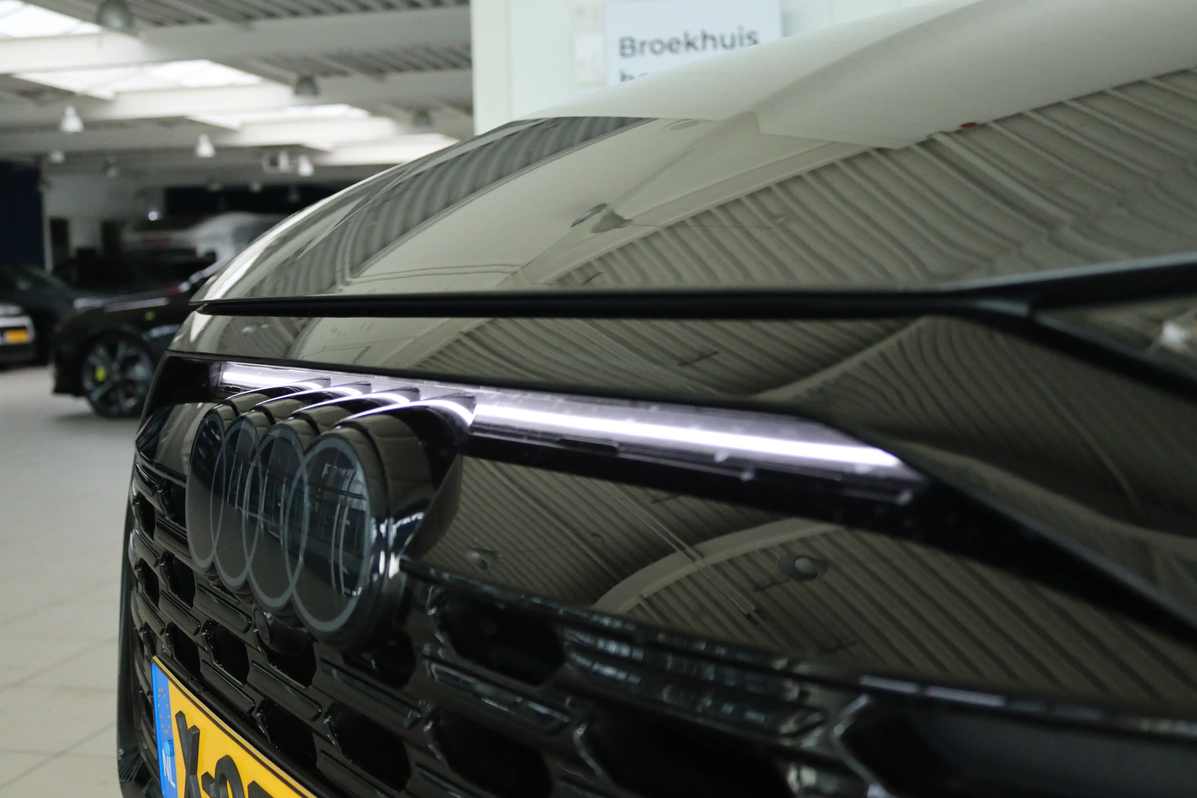 Audi Q8 e-tron Sportback 55 quattro S Edition Competition 115 kWh — photo 7