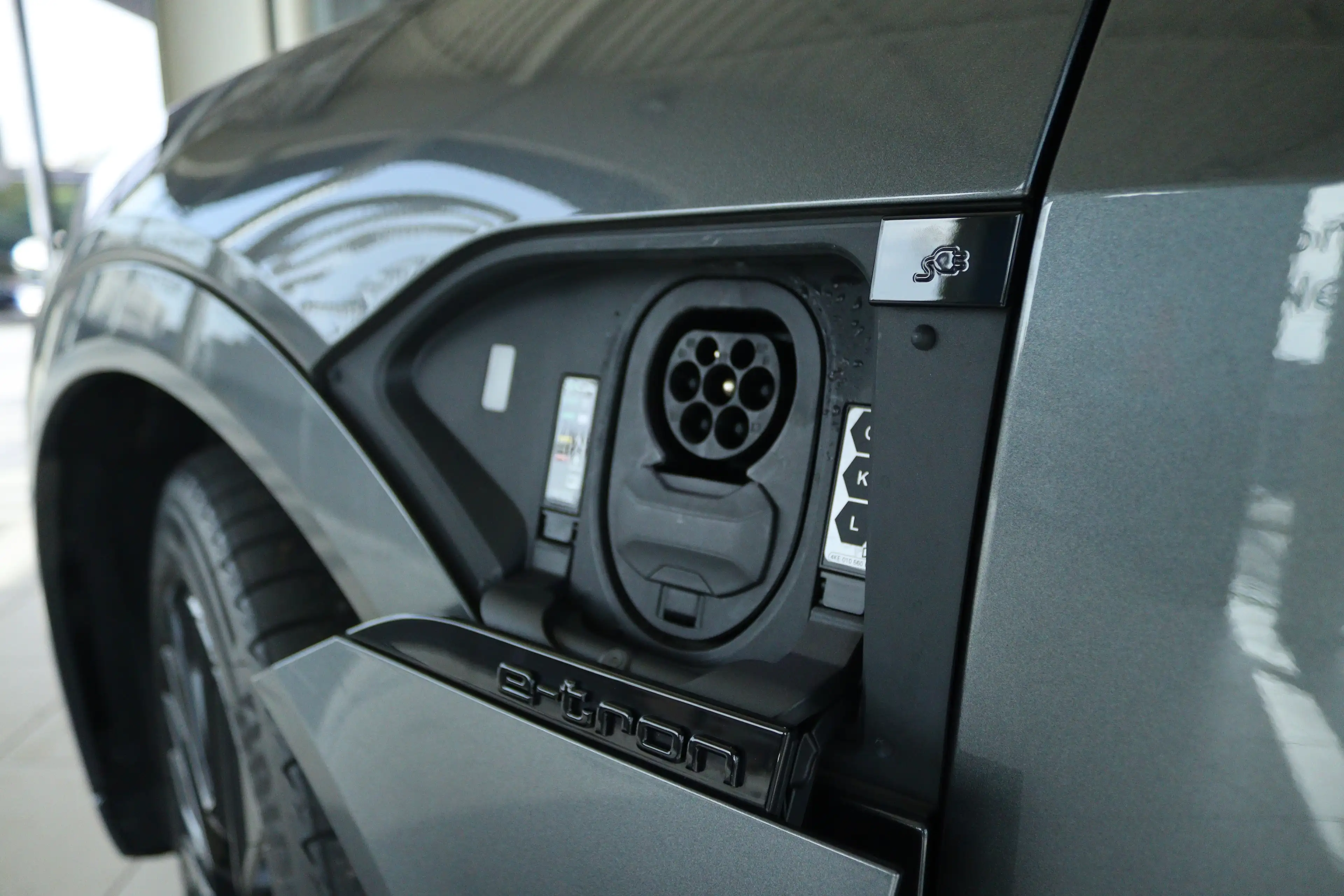 Audi Q8 e-tron Sportback 55 quattro S Edition Competition 115 kWh — photo 12