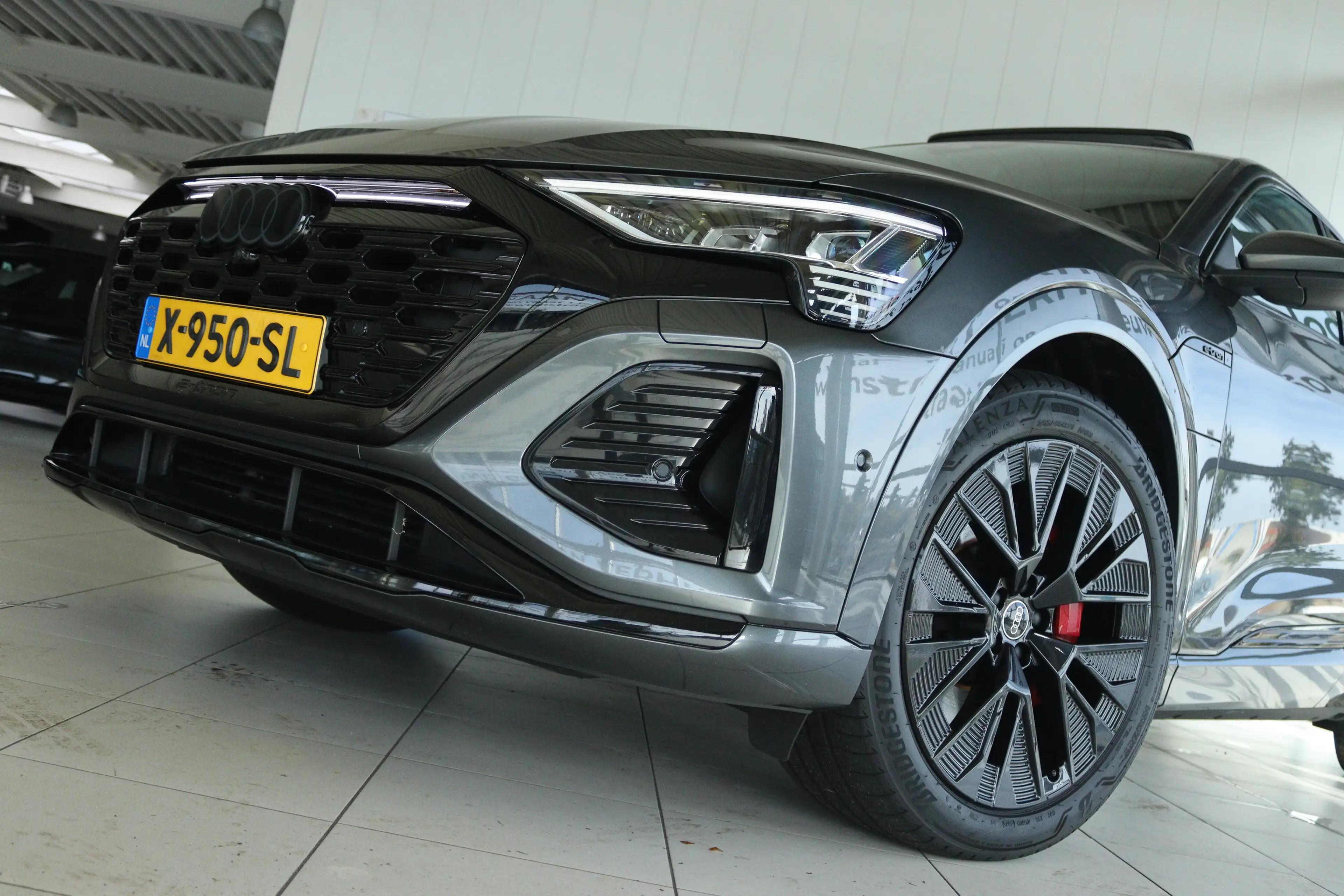 Audi Q8 e-tron Sportback 55 quattro S Edition Competition 115 kWh — photo 6