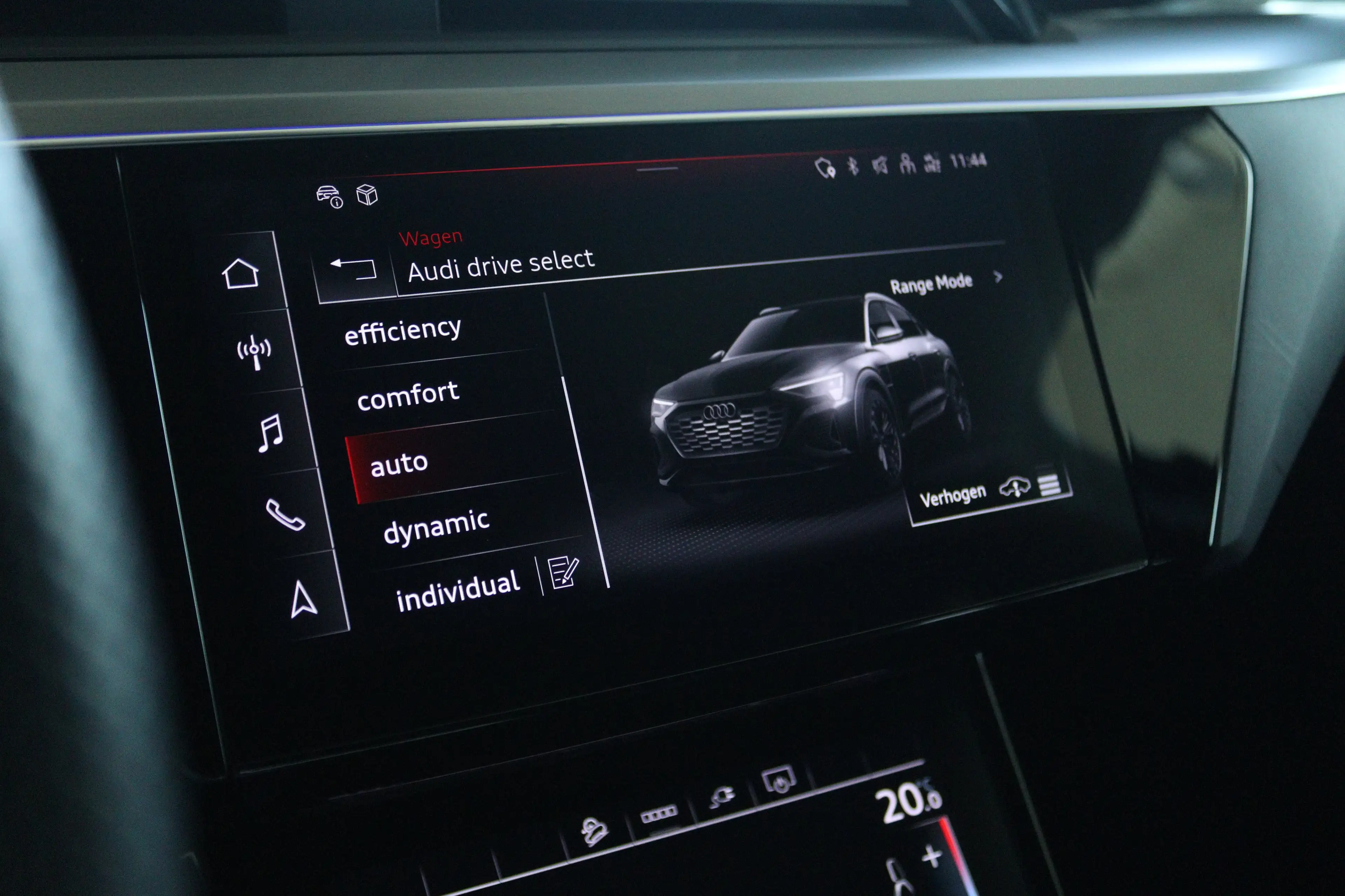 Audi Q8 e-tron Sportback 55 quattro S Edition Competition 115 kWh — photo 41
