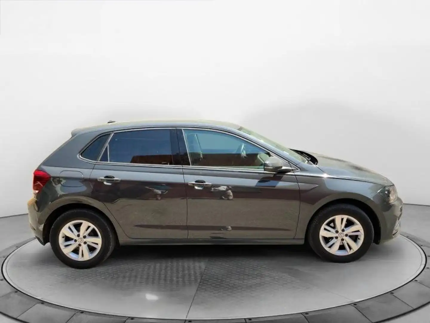Volkswagen Polo 1.0 TSI 95 DSG7 Confortline Business - 1