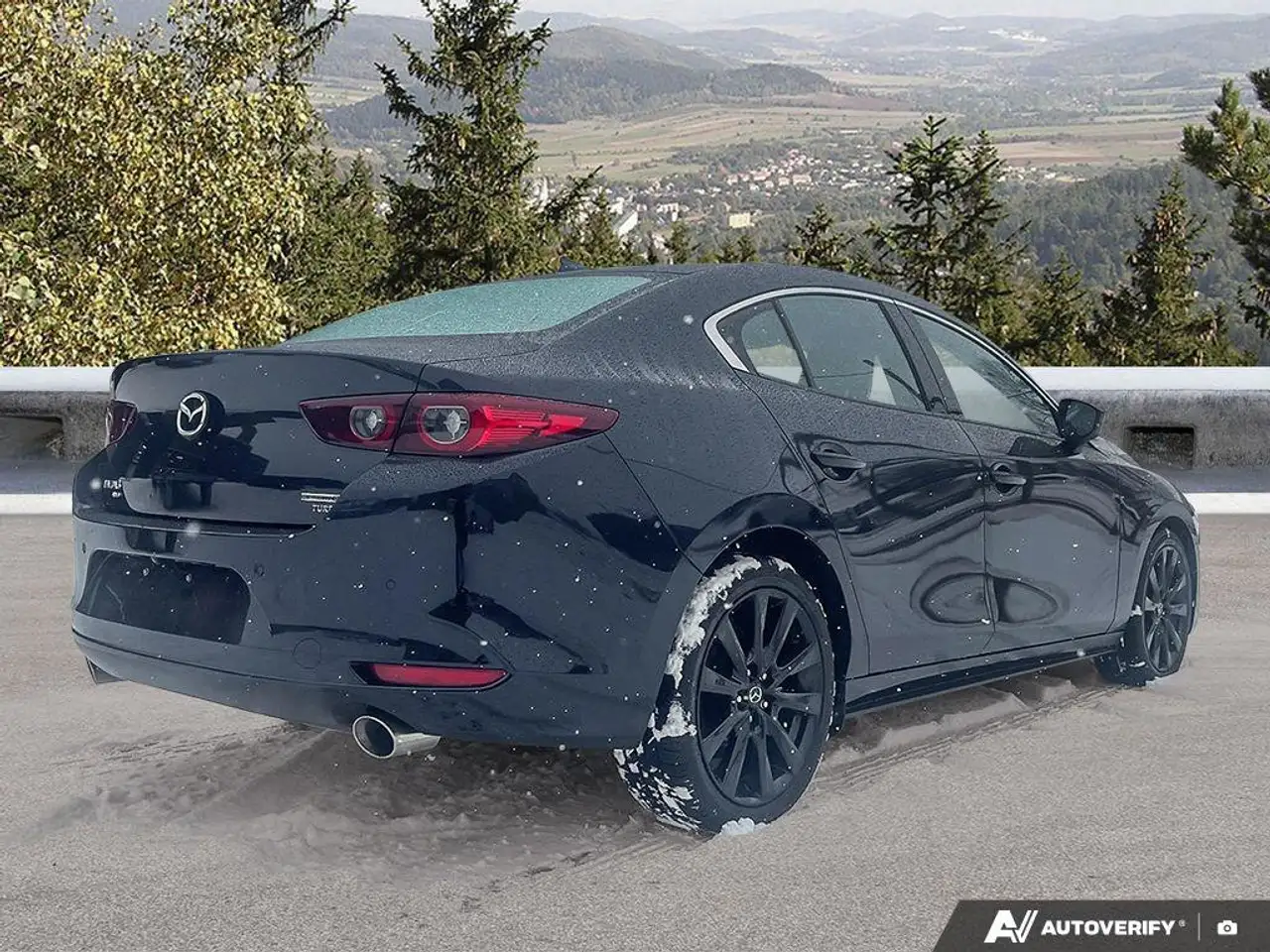 Mazda 3 снимка Mazda 3