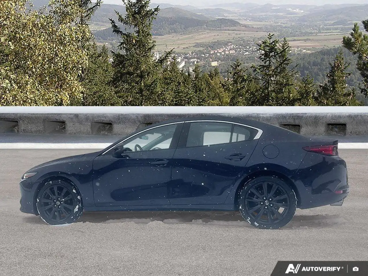 Mazda 3 снимка Mazda 3