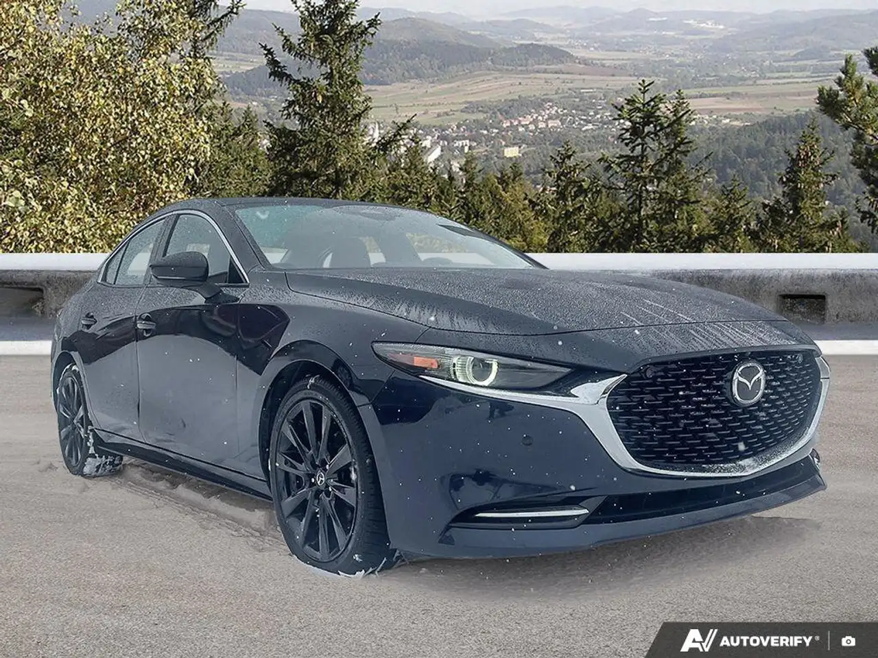 Mazda 3 снимка Mazda 3