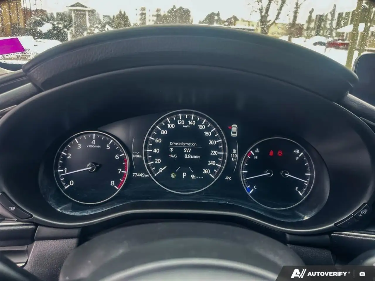 Mazda 3 снимка Mazda 3