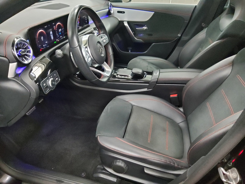 Mercedes-Benz CLA 250 Shooting Brake e AMG-Line Pano MB-LED — photo 9