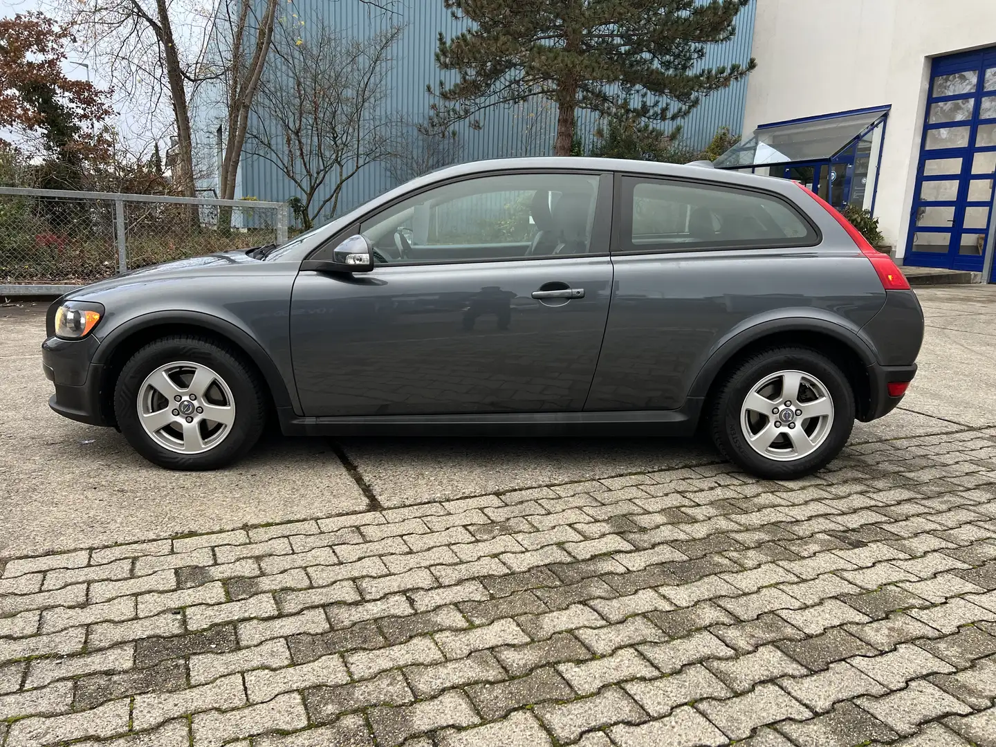 Volvo C30 C30 1.8 Edition** 1. HAND ** TUV AU NEU. *** Grau - 2