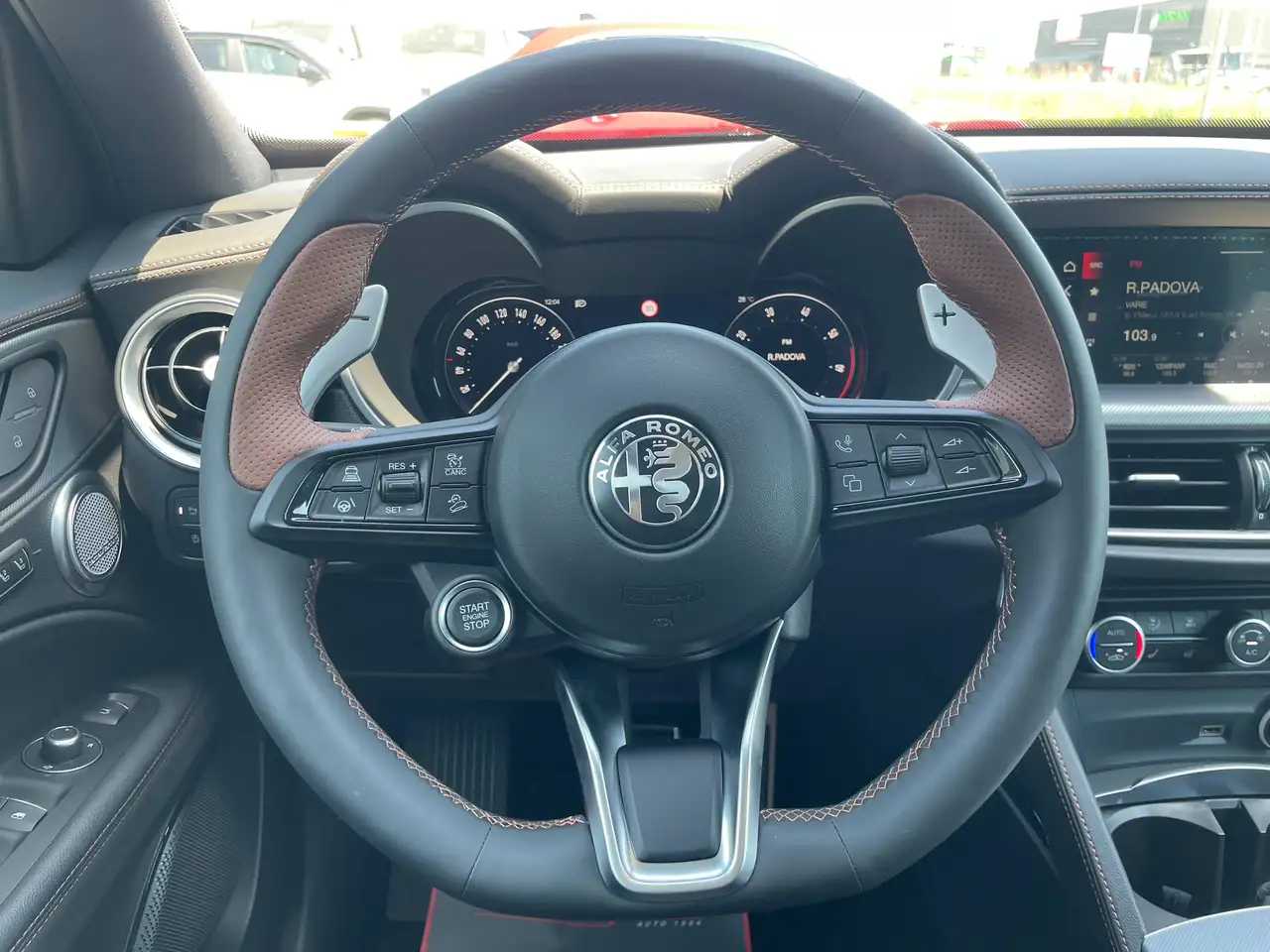 Alfa Romeo Stelvio 2026 — фото 15
