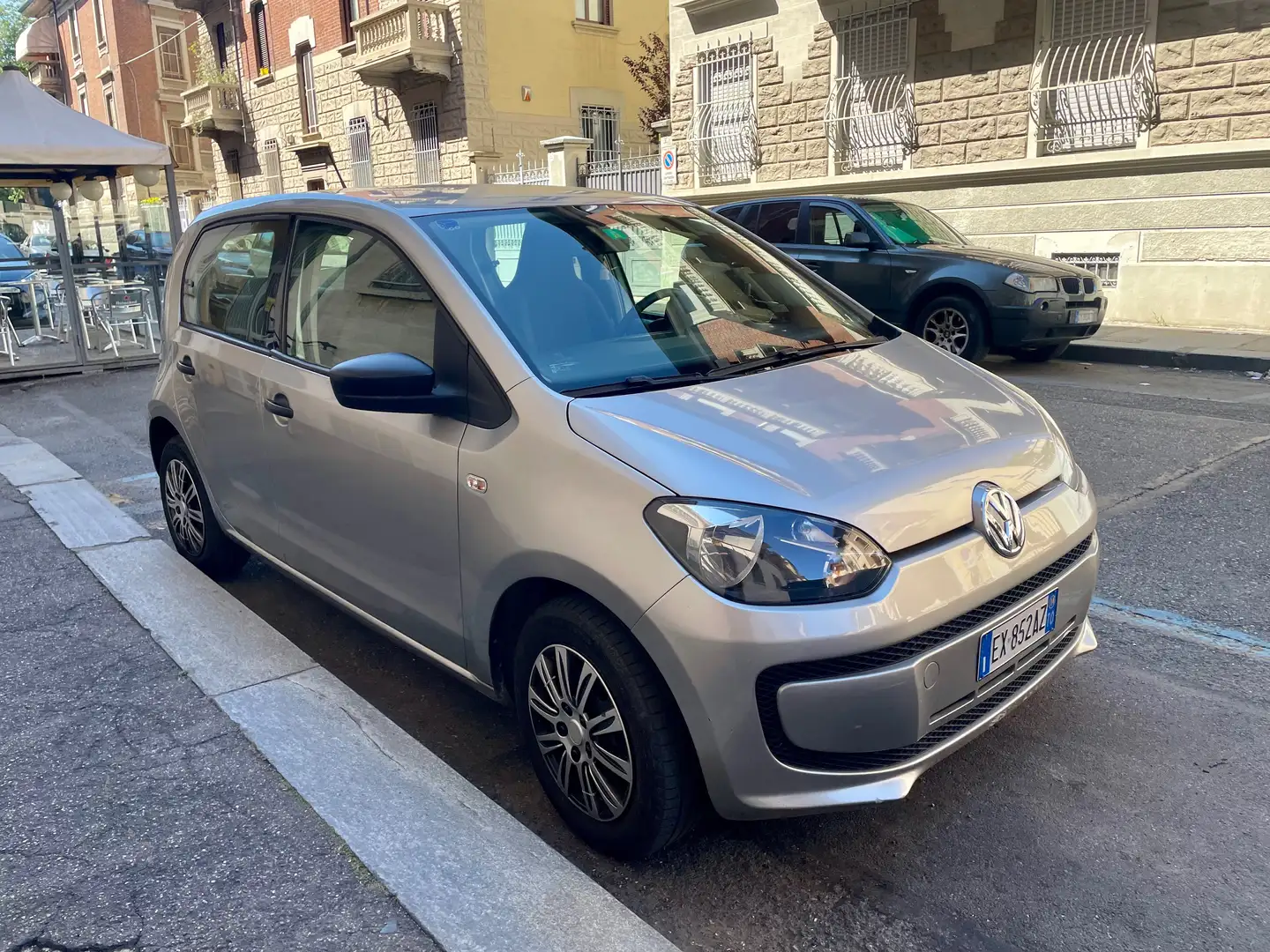 Volkswagen up! Grigio - 2