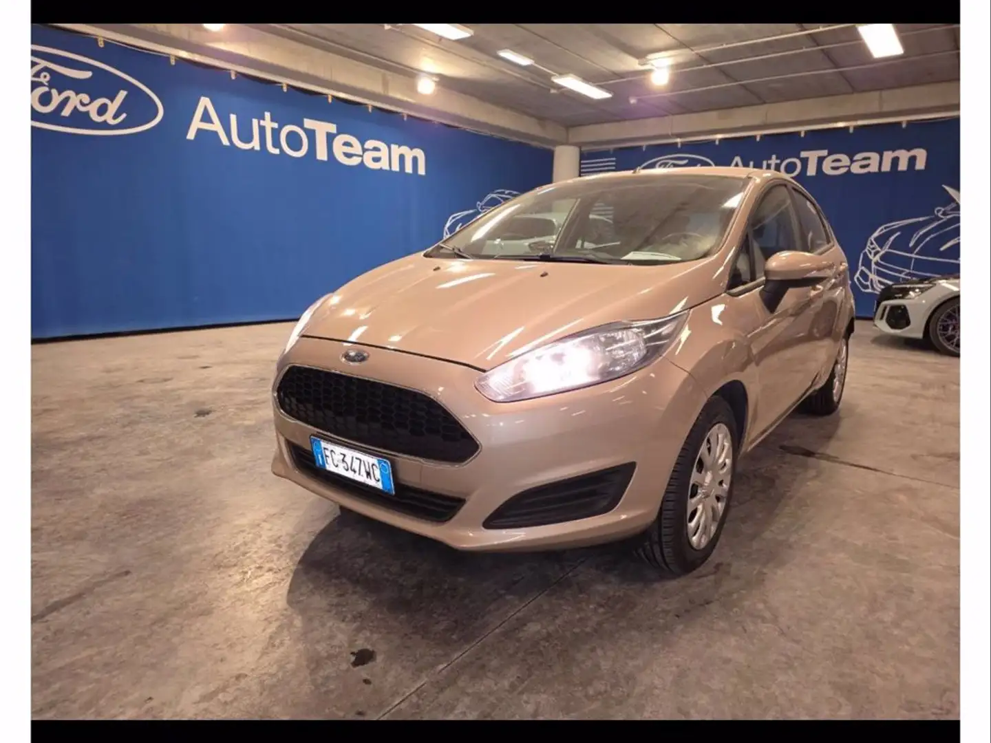 Ford Fiesta 5p 1.5 tdci business 75cv e6 Beige - 1