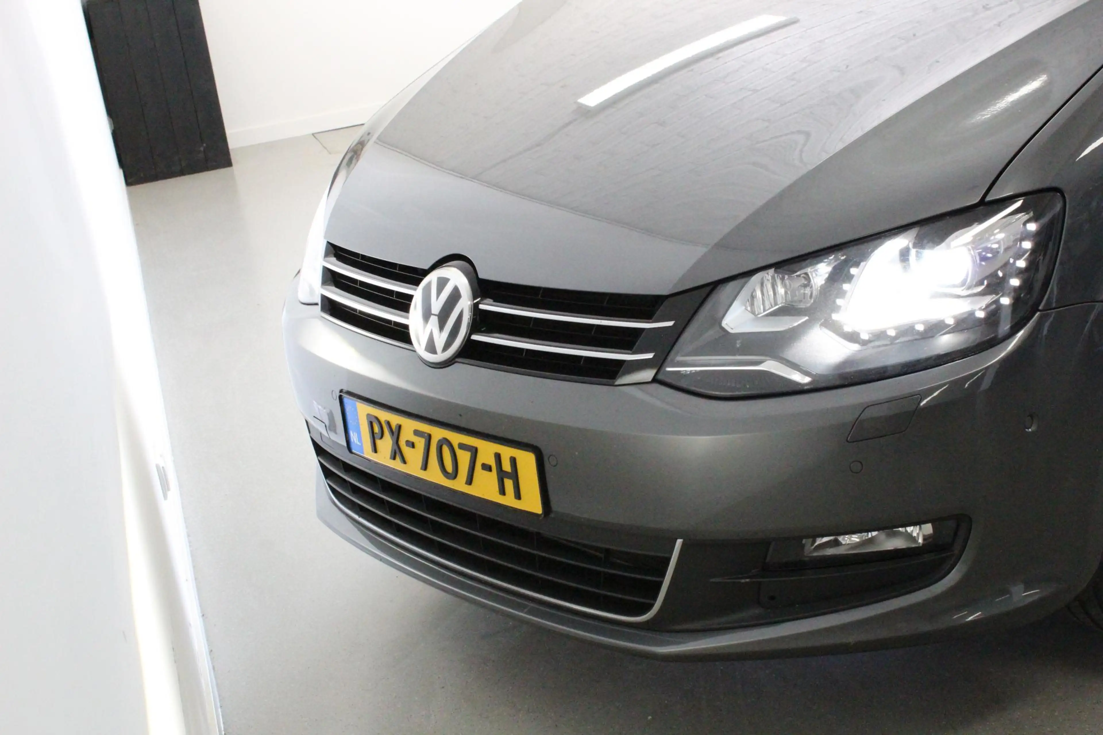 Volkswagen Sharan 2.0 TDI Exclusive Series 7P | STOEL-VERW | ACC | W — photo 21