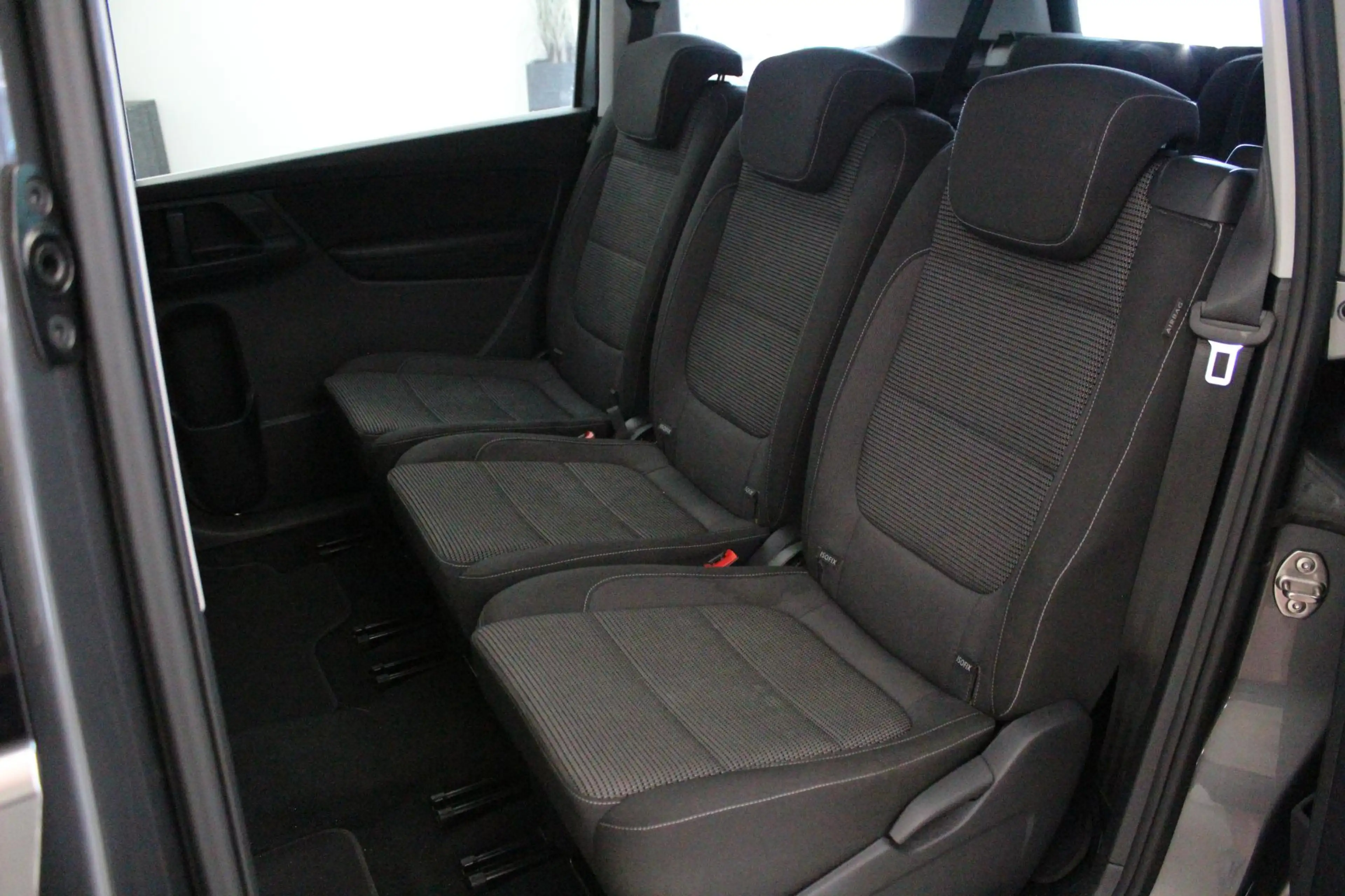 Volkswagen Sharan 2.0 TDI Exclusive Series 7P | STOEL-VERW | ACC | W — photo 11