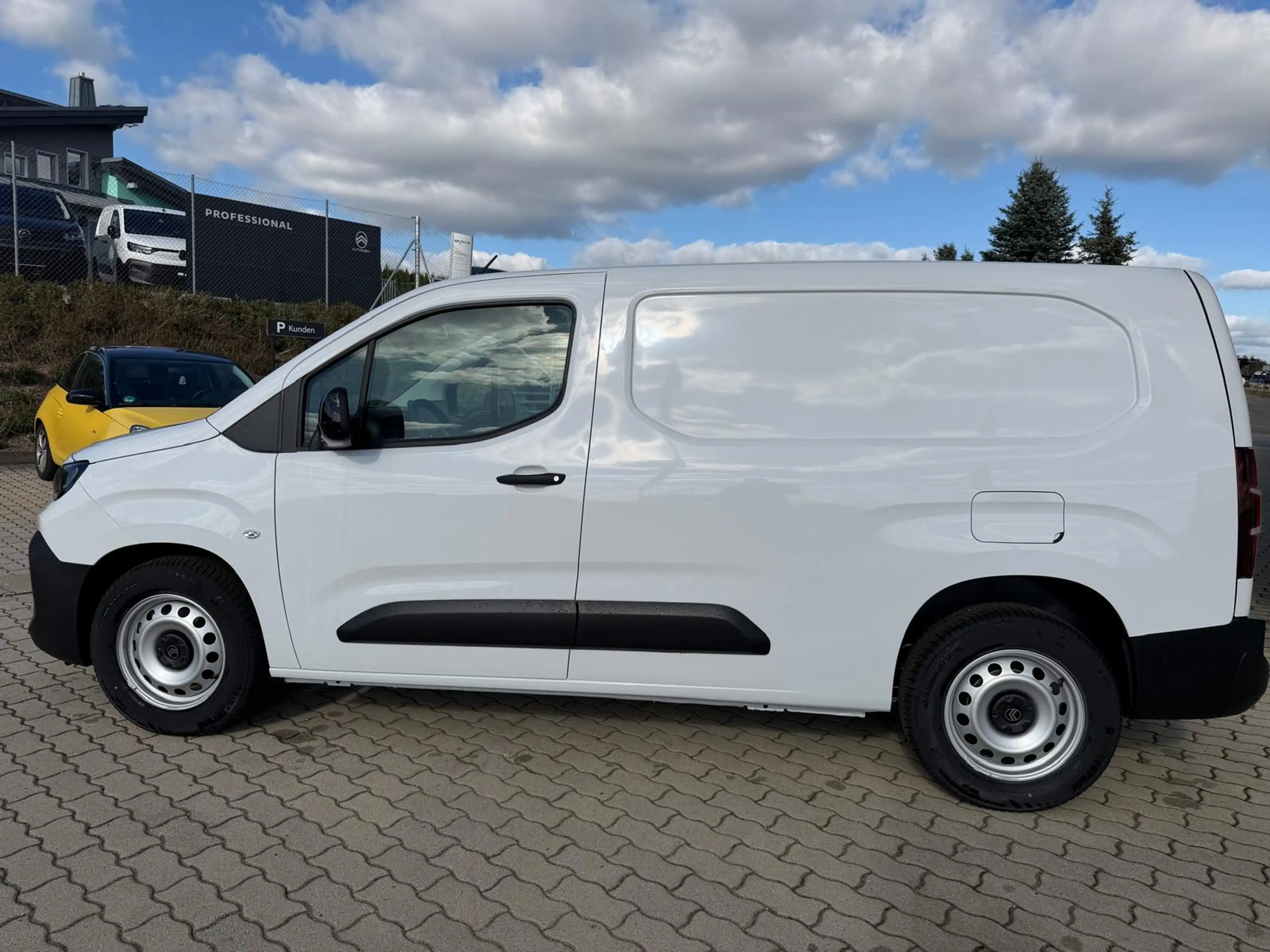 Citroen Berlingo Berlingo 1.5 Diesel 130 XL EHZ EAT8 — photo 6