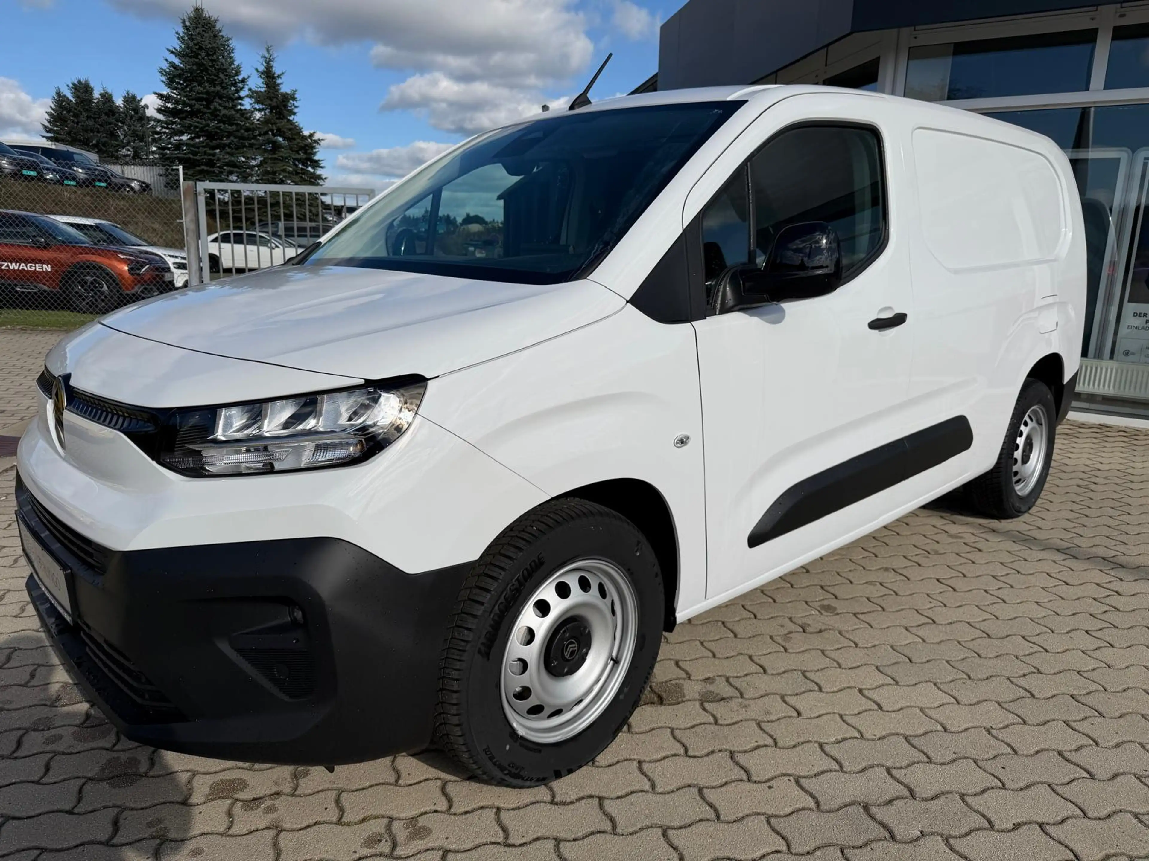 Citroen Berlingo Berlingo 1.5 Diesel 130 XL EHZ EAT8 — photo 7