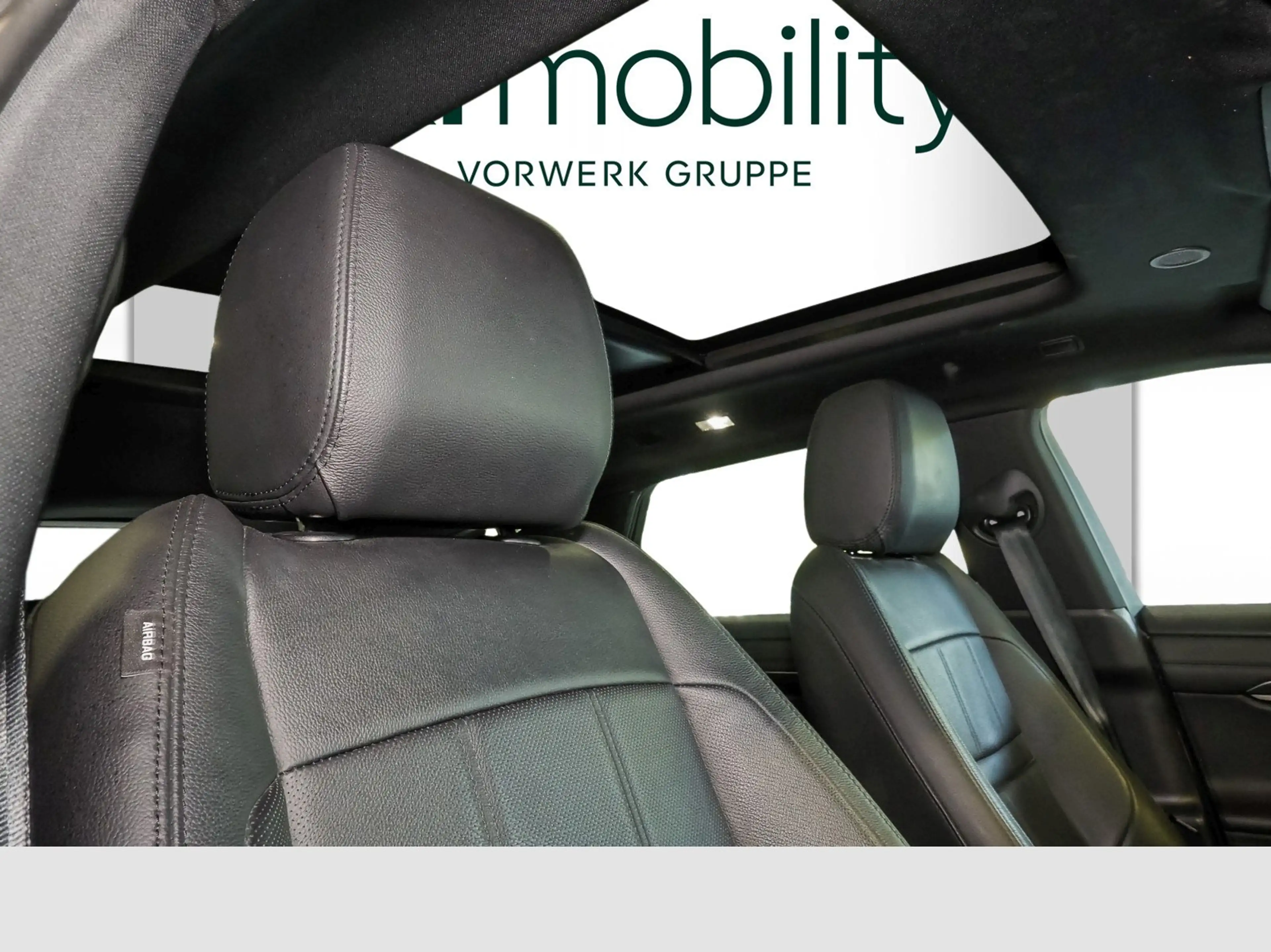 Land Rover Range Rover Evoque R-DYNAMIC SE D 200 MHEV — photo 13