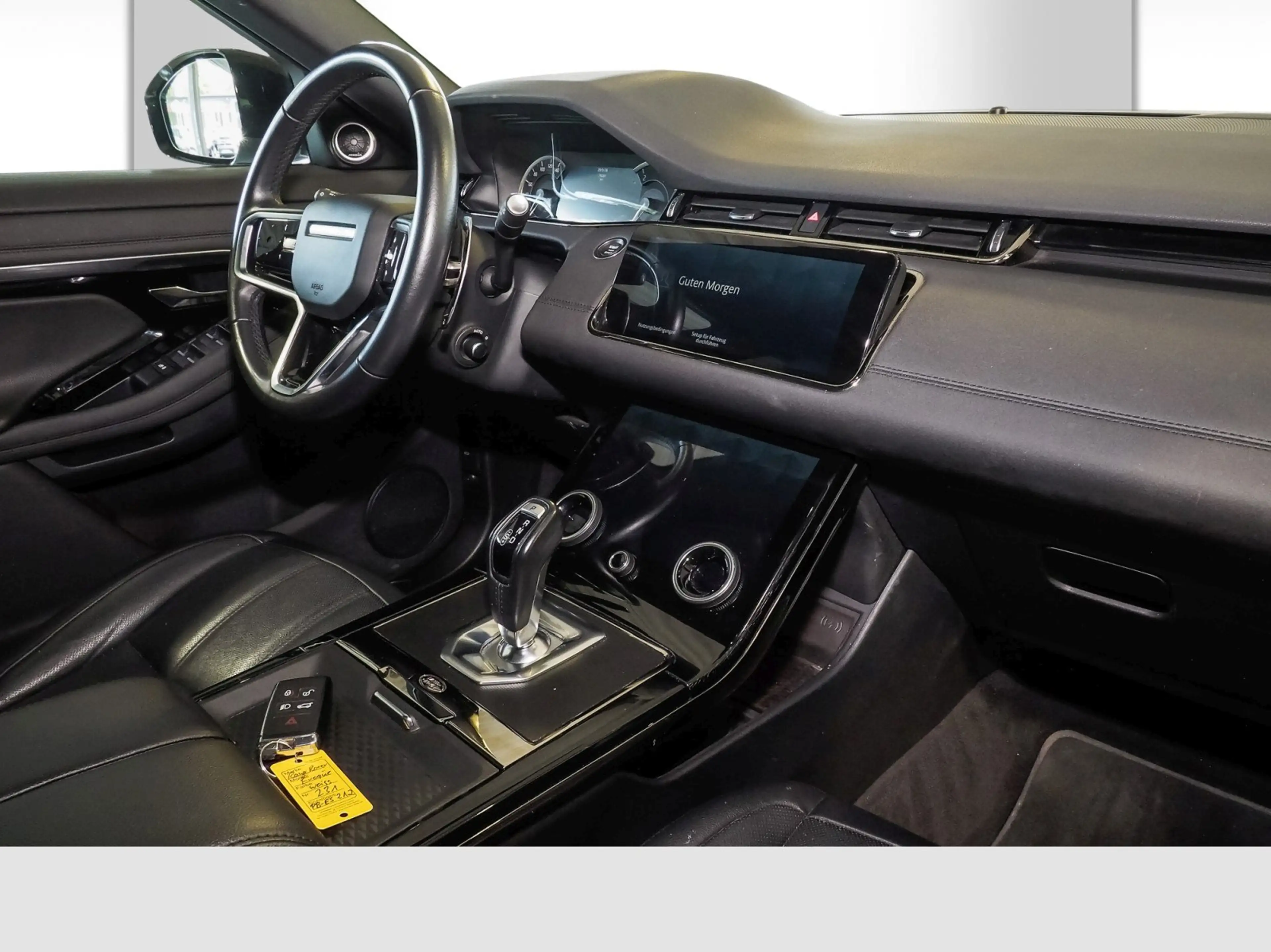 Land Rover Range Rover Evoque R-DYNAMIC SE D 200 MHEV — photo 7
