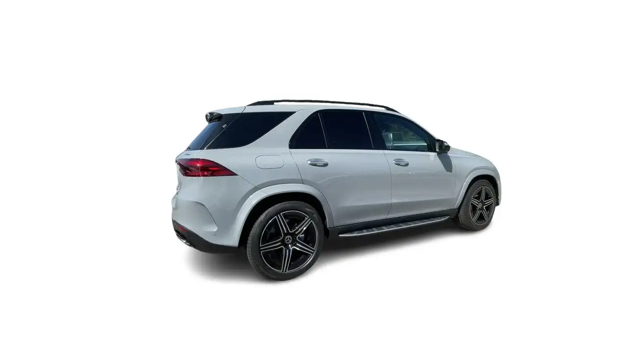 Mercedes-Benz GLE снимка Mercedes-Benz GLE