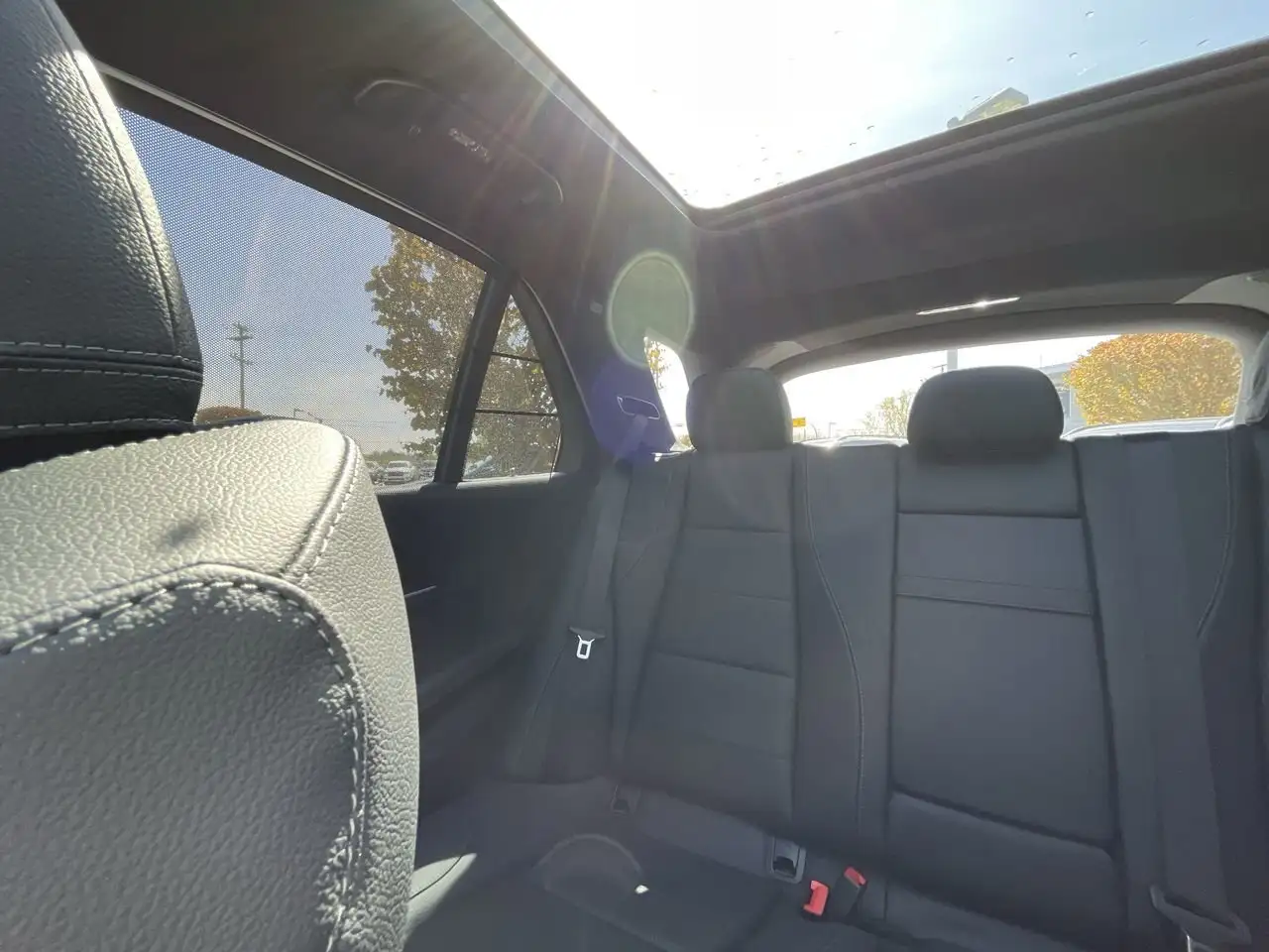Mercedes-Benz GLE снимка Mercedes-Benz GLE