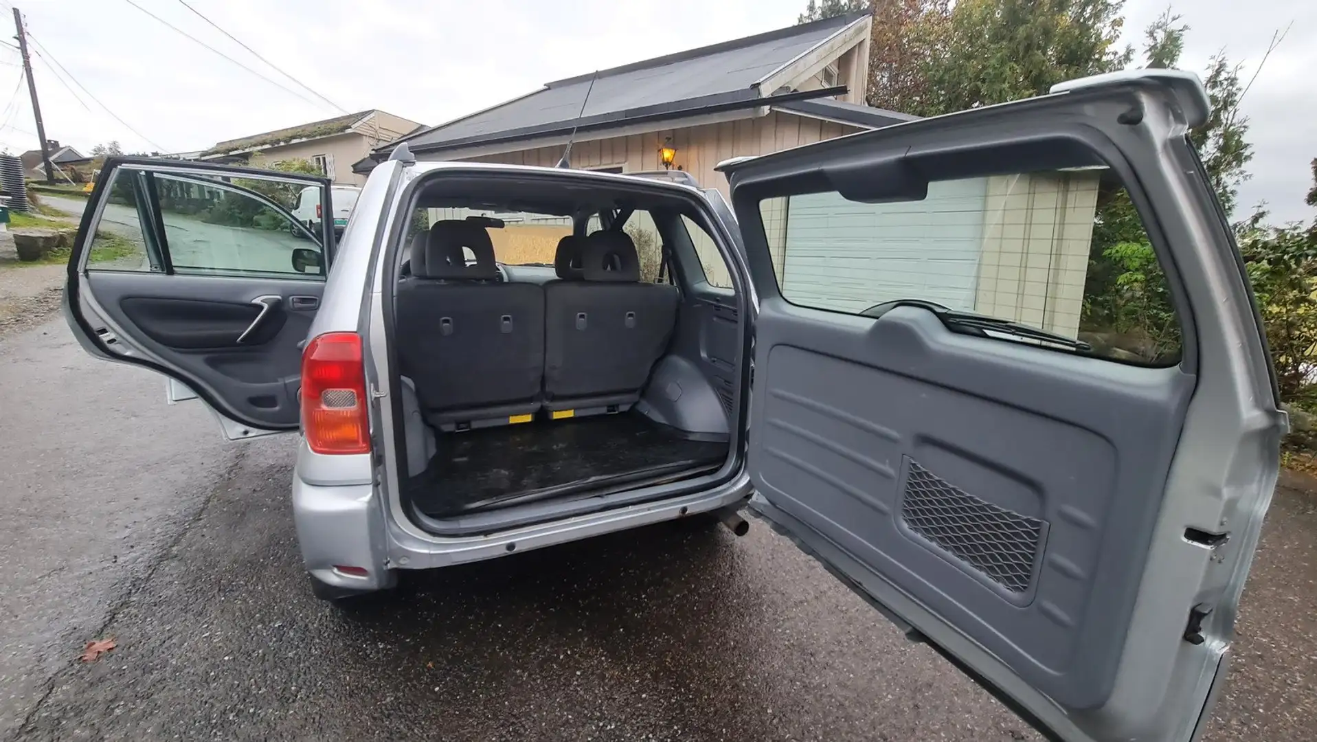 Toyota RAV 4 Année2004-RAV 4 - 2