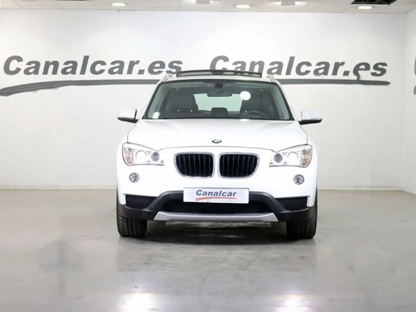 BMW X1 sDrive 18iA Blanco - 2