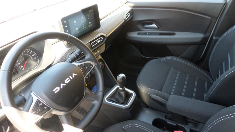 Dacia Jogger Expression 1.0 TCe 100 PS ECO-G  Multimediasystem Einparkhilfe hinten — photo 7