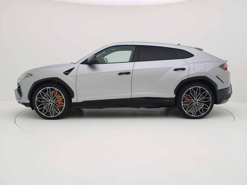 Lamborghini Urus Urus SE - FULL PPF & Akrapovic — photo 2