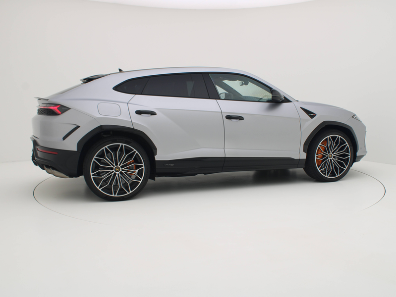 Lamborghini Urus Urus SE - FULL PPF & Akrapovic — photo 12