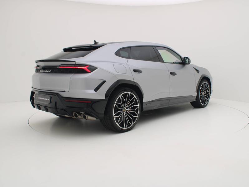 Lamborghini Urus Urus SE - FULL PPF & Akrapovic — photo 5